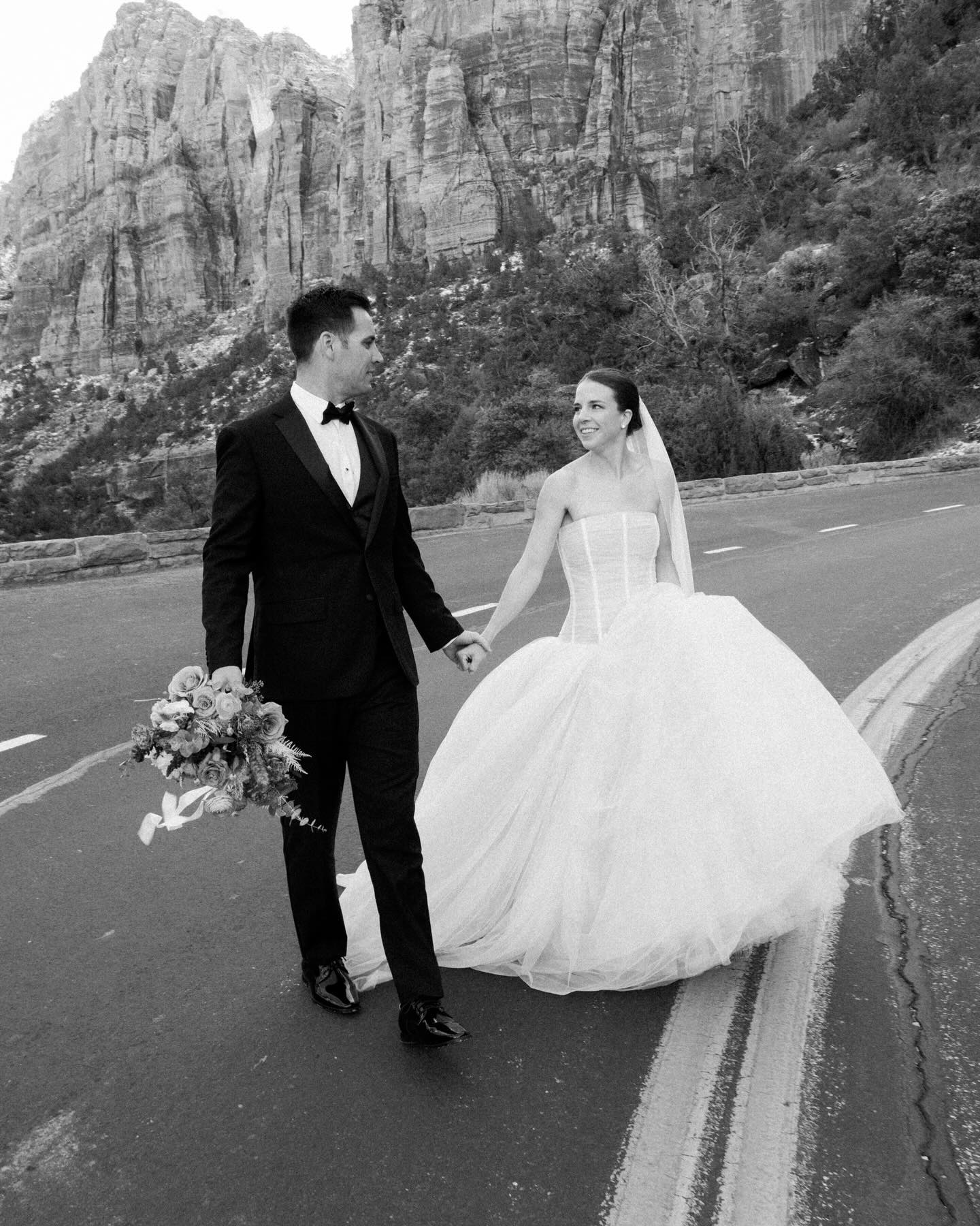 A dream winter wedding in @zionnps + @autocamp with Lexy & Michael 🧡