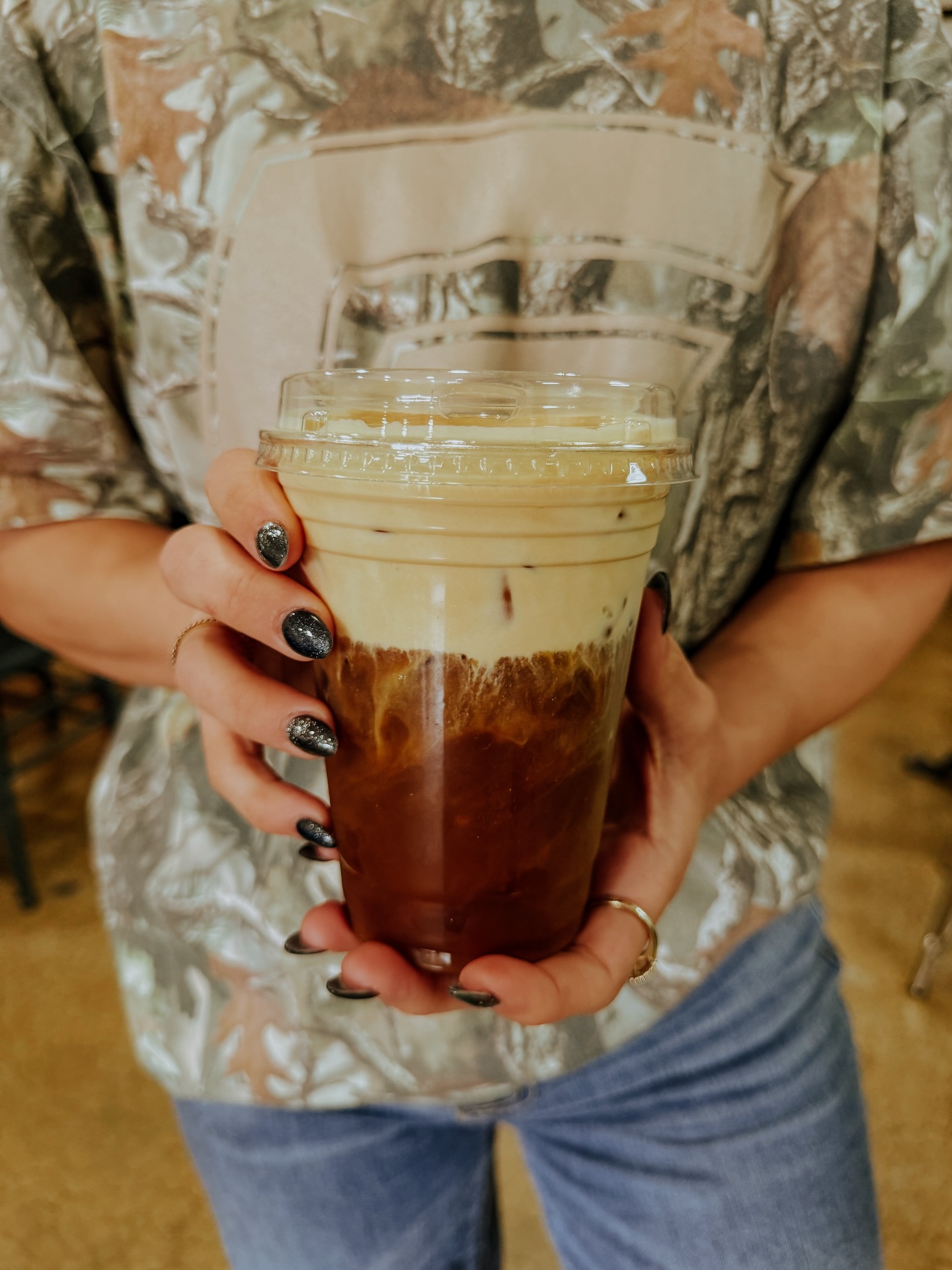 The time for the Dirty Noggin is over.
The time for the Golden Ticket has come!
The Golden Ticket consists of Sea Salt Toffee Caramel & Rum Extract!
Come grab a delicious treat today!