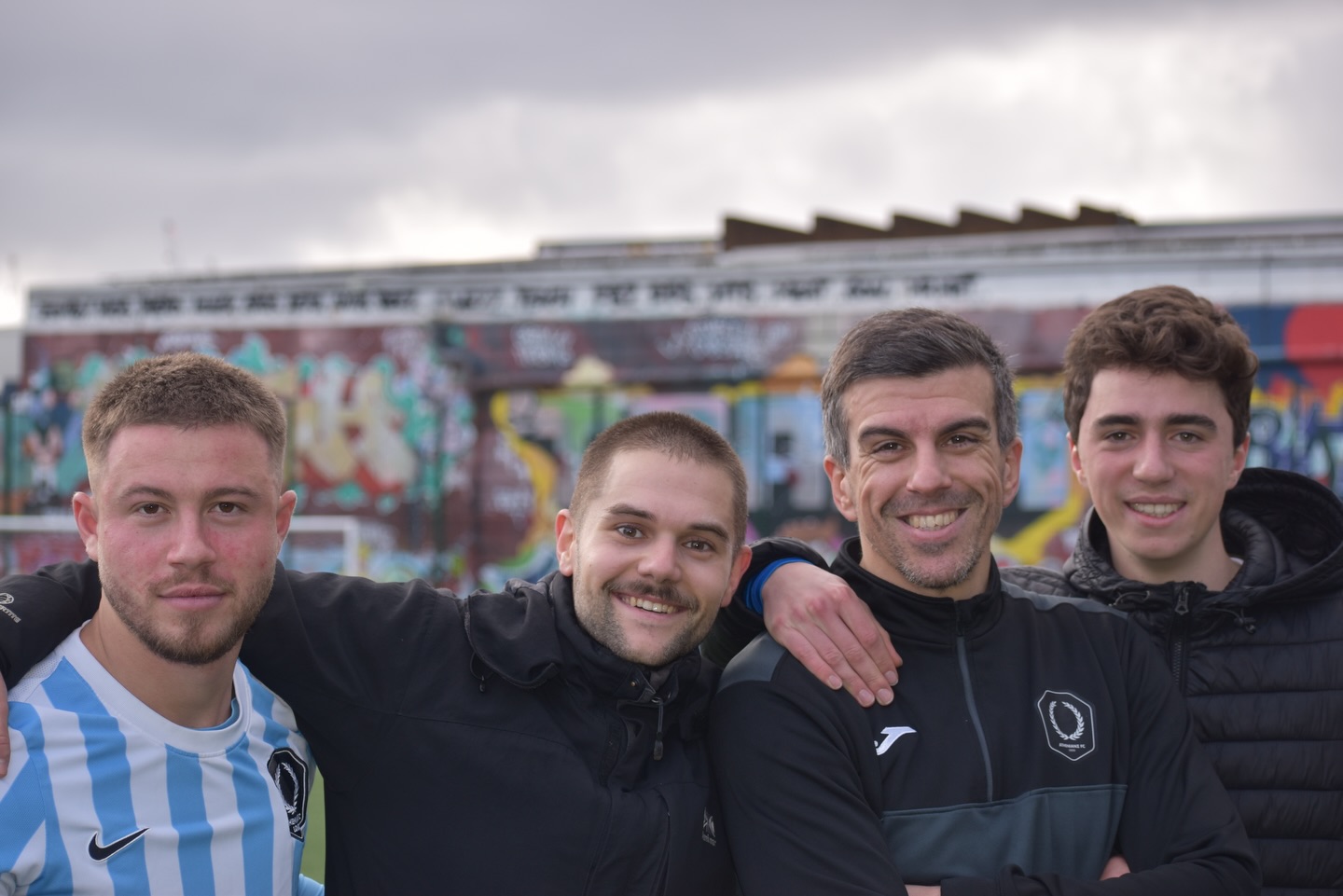 Smiles, fun and wins!
We start believing now that we can be who we are
⚽️ ⚽️
#atheniansfc #smiles #londonfootball