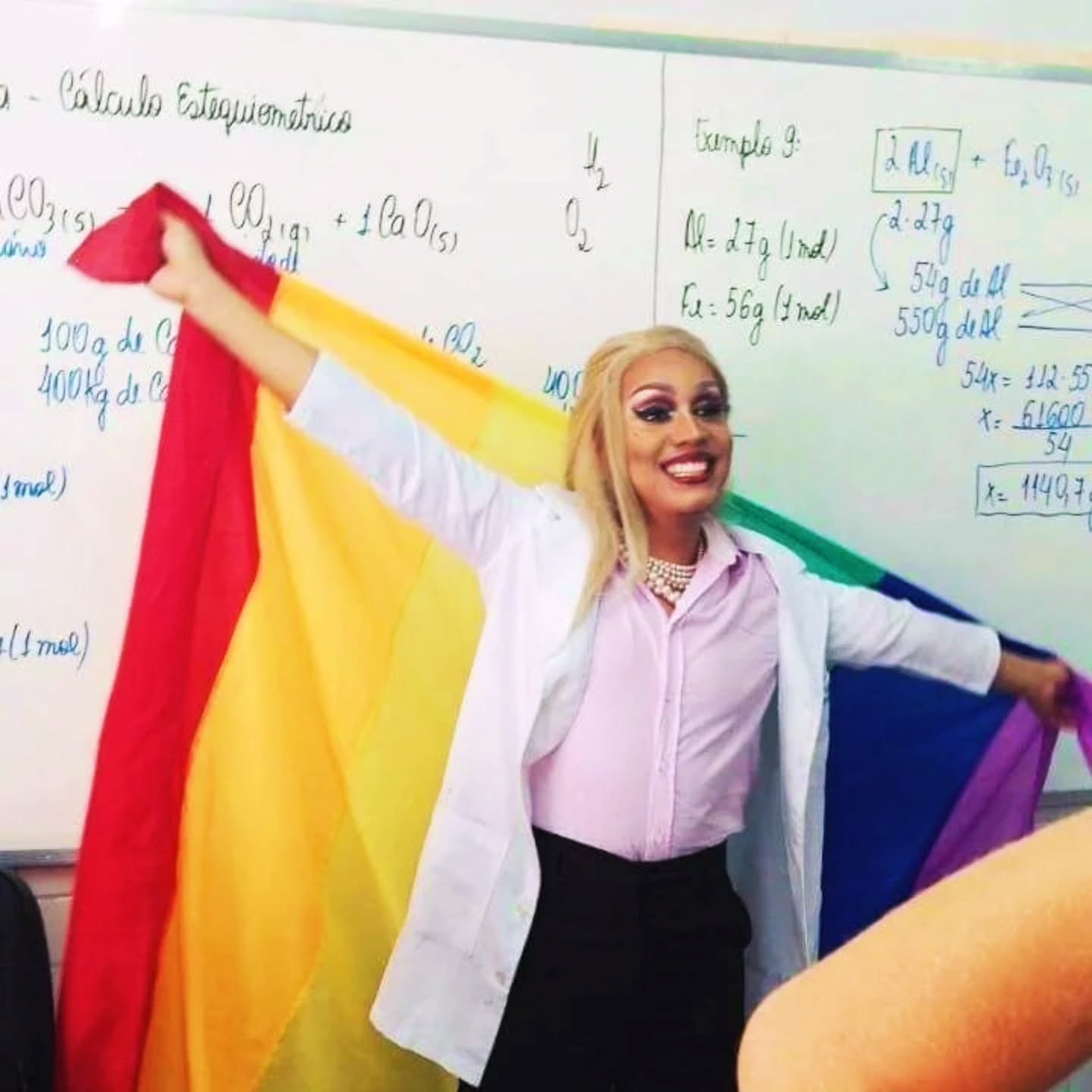 I was nominated for The Queer Gala 2026 in the category Queer Progressing Teacher, and my event @afrontejp was nominated as Queer Performance of the Year. I am deeply honoured and humbled, and I truly thank everyone who voted.
To be honest, I was very surprised to be recognised as an educator. When I taught in Brazil, alongside chemistry I also gave lectures on human rights in education for teachers and students. Nine years ago, I went to school in full drag at 7 a.m., and that moment became a turning point in my career. Not long after, I received an award as an educator from the Pride organisation of São Paulo @paradasp .
When I moved to Finland, I tried to continue speaking to the world through my YouTube channel and by giving lectures here. Still, I deeply missed my days in Brazil, where I actively talked with teachers and students about diversity in education. Here, the opportunities were limited, and many doors felt closed. I often felt powerless, like I wasn’t doing enough.
Everything changed after a conversation with friends who asked me a simple but powerful question: How would you have felt, back at school, having a teacher like you, a highly qualified science teacher during the day, and a DJ, producer, host, and drag queen at night?
That question reminded me that my existence itself is powerful. Even if I’m not giving lectures as I once did, I am still a walking political statement. And I must say: it takes a lot of courage to exist the way I do.
In my 15 years of teaching, I never faced prejudice from students, but I did face it from adults. In Brazil, there was even a lawsuit against me, accusing me of being a risk to students, a claim that was rejected by my employer at the time, the State of Paraíba.
Everything I do comes from a very simple place: I want to show my students and everyone around me that queer people are real, competent, and part of every space in society, including schools, helping to make this world better.
When I saw my photo as a teacher on that poster, I felt confused and deeply emotional. So I just want to say thank you @thequeergala & thank you who voted for recognising my existence. ♥️