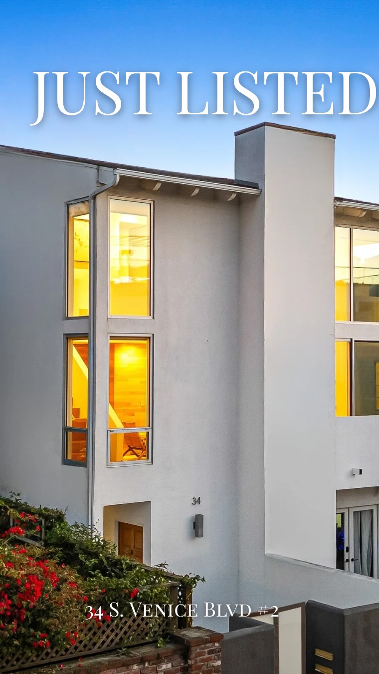 NEW LISTING!
Starting price : $1,750,000
2 bed | 2.5 bath | 1960sqft
34 S Venice Blvd, Venice Beach CA
All of this—less than one block from the beach and minutes to Abbot Kinney and Venice’s best dining!
This isn’t just a home. It’s a lifestyle.
🙋🏽♀️ ChiChi Achara, SoCal REALTOR
📲 949-545-4309
📧 SocalRealtorChi@gmail.com
🌎 www.chichiachara.com
📍 Orange County, CA
#venicecanals #venicebeach #venicebeachhomes #losangelesbeachhomes #luxurybeachhouse