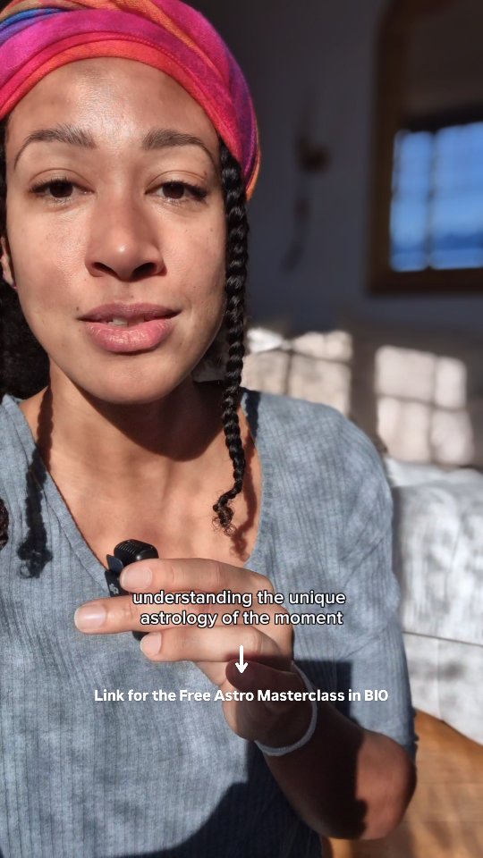 ✨️ JOIN ME FRIDAY JAN. 16TH ✨️
➡️ Free Astrology transmission & masterclass !
Just before I leave for a month of vacation, I open a space for all of you to join, learn, share and align our hearts together to the current energies & planetary movements 🤍
1h15 of gifted teachings, transmission & support :
• Guided meditation (10min)
• Unique astrology of this week + how to prepare for Eclipse season (30min)
• Capricorn New Moon (10min)
• integration and sharing + Q&A (25min)
Introducing the coming 21 days Eclipse Alchemy and surprise offers for the people who will participate in Live or in Replay ;)
+ to give you a taste of Kalokura Astrology & Mystery School for 2026
(Link in BIO)
☀️✨️🌿
With love,
Maïlé Kalokura