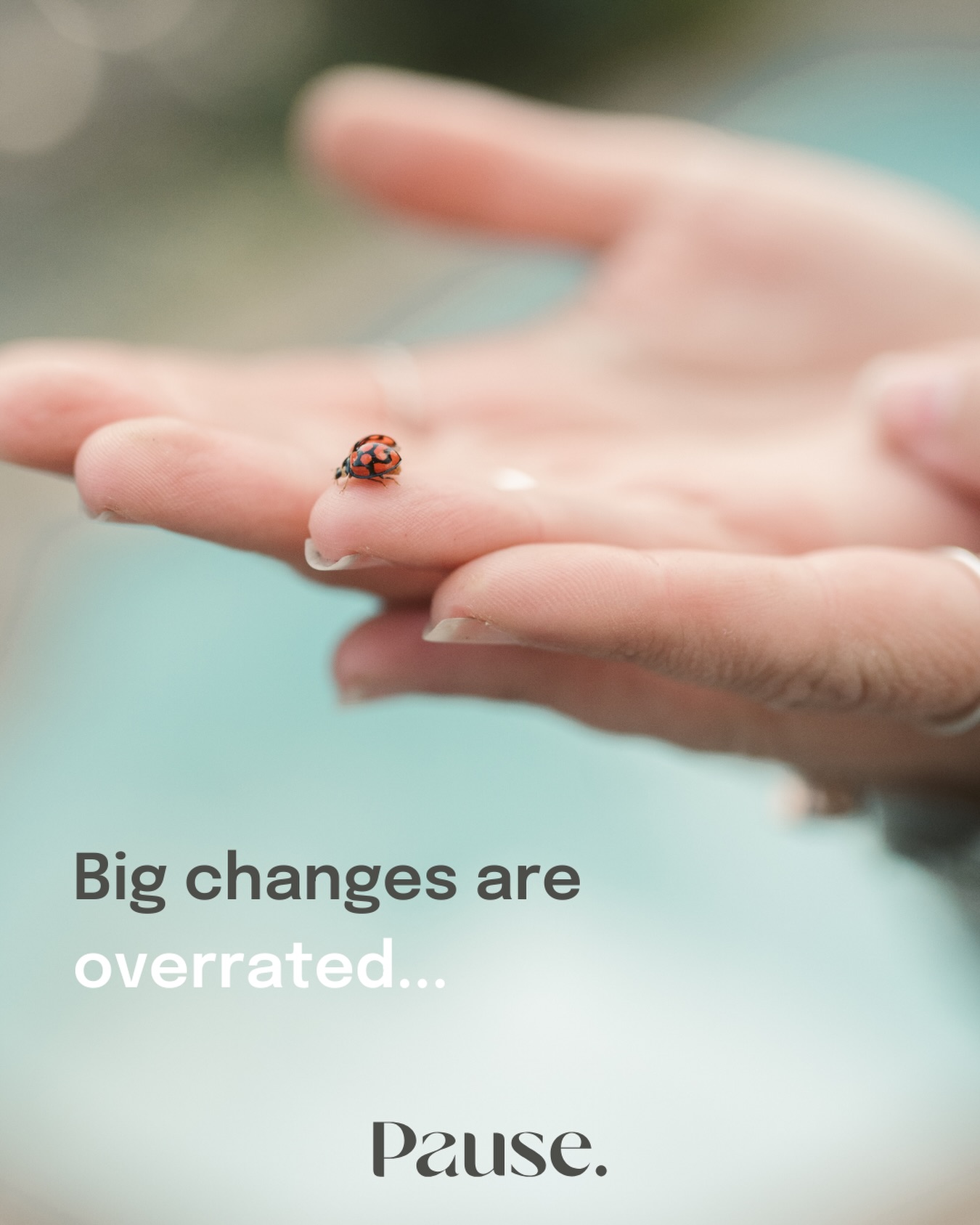 Big changes are overrated. 💯
What actually makes life easier are the small favours you quietly do for yourself along the way.
That might look like:
• setting something up in advance so tomorrow starts with less friction
• resetting one part of your space so it feels easier to be in
• choosing the simpler option when it still gets the job done
• leaving a cue or reminder that removes the need to think later
• building one small, repeatable pause into your day
These small acts don’t feel dramatic, but they reduce mental load, save energy, and make the next part of your day easier to move through.
Supporting your future self doesn’t have to be big. it just has to be intentional. 🌸
#pausecollective #everydaycalm #slowlivingaustralia #intentionalliving #mindfulmoments
