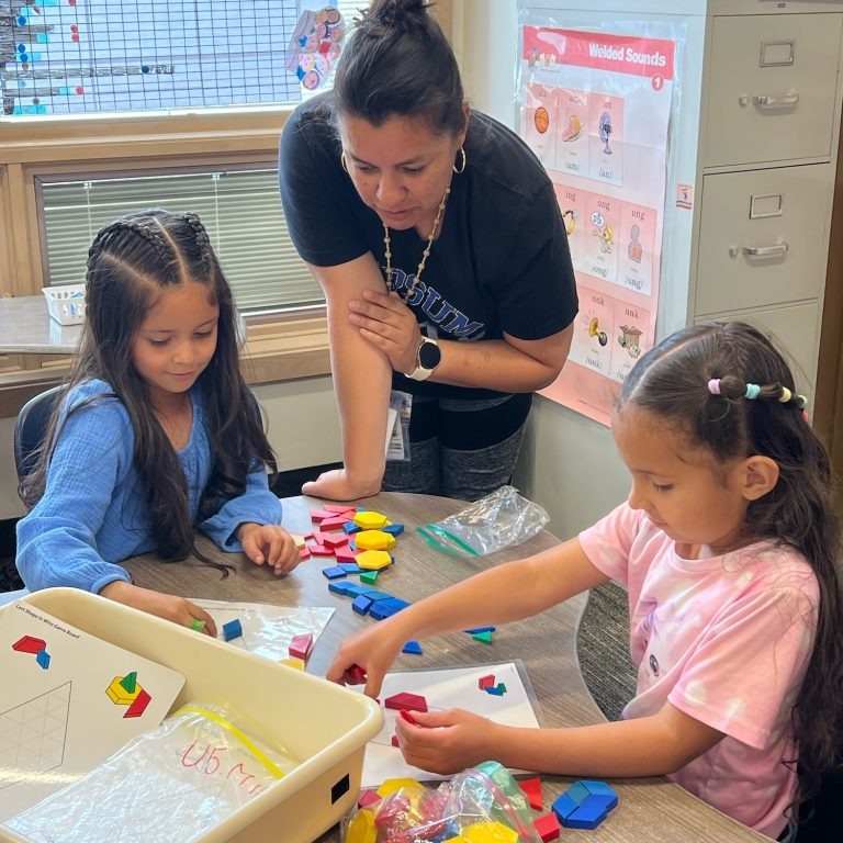 We are so thankful for @vailmtn, @beavercreek, @vailhealth, and The Zimmel Family Foundation for being dedicated partners in supporting EFEC's Classroom Grant Program.
Read "Classroom grants bring science to life for Eagle County students" in today's Vail Daily!
https://www.vaildaily.com/news/classroom-grants-bring-science-to-life-for-local-students/
Learn more about EFEC's Classroom Grant program here: https://www.efec.org/classroom-grants