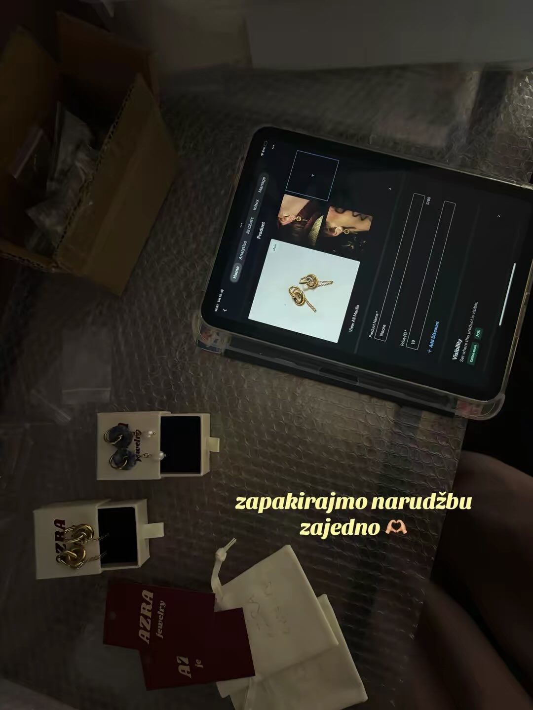 Vaša podrška i povjerenje puno znači! ❤️
Neizmjerno zahvalni što nosite Azrice.✨
web: azraajewelry.com