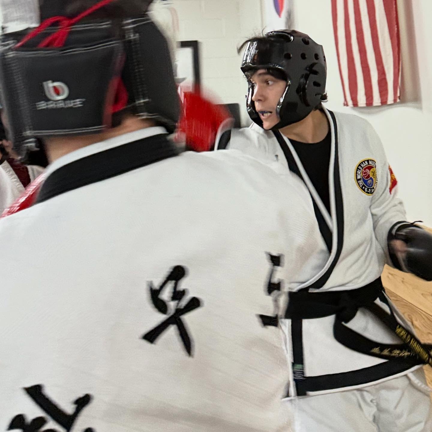 The effort you give is the effort you receive.
At Harvest, we believe in the Law of the Harvest—what you plant with intention, consistency, and humility is what grows over time. Progress doesn’t come from shortcuts. It comes from showing up, even when it’s hard.
We train together. We support one another on the journey. And when times are tough, we encourage each other to keep going.
This is how strength is built on the mat, and in life.
#harvest #trainhard #lovewhatyoudo❤️ #franklintn #hanmudo