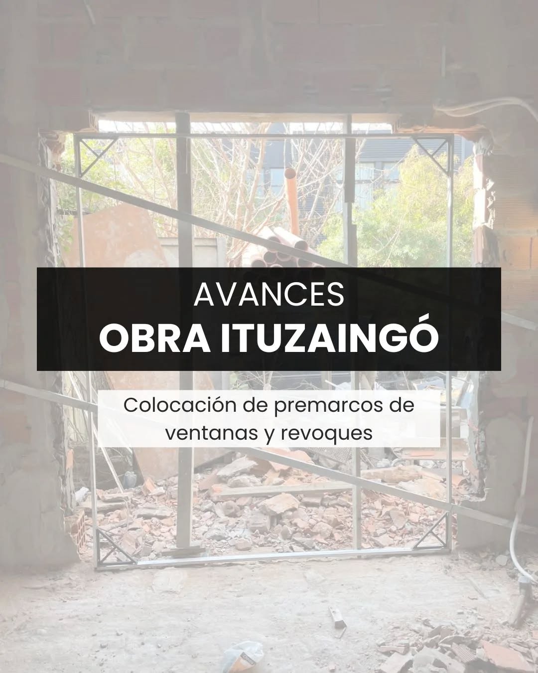 Siguen los avances en📍Obra Ituzaingó
Esta vez les mostramos un poco lo que fue la colocación de premarcos de ventanas, y los revoques 💪🧱
¿Querés ver cómo sigue avanzando la obra? Contanos! 📩
#procesodeobra #estudiodearquitectura #ituzaingo