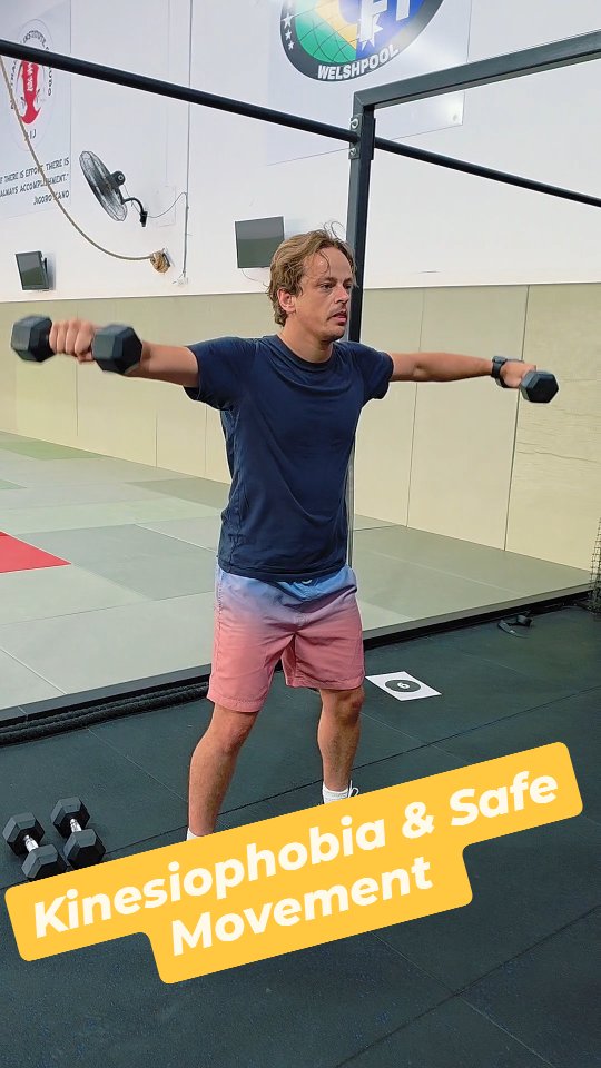 1️⃣ Kinesiophobia – Fear-Avoidance Model
🤔Fear of movement, or kinesiophobia, happens when someone links pain or injury with danger.
This fear leads to avoiding movement, which increases stiffness, weakness, and often worsens pain. Avoiding movement doesn’t protect the body, it reinforces the cycle of pain and fear.
💥Reference: Vlaeyen & Linton, 2000 — Fear-Avoidance Model of Pain
2️⃣ Fear of Movement & Physical Function
➡️Research shows that higher fear of movement is linked to more pain and greater disability, even in people with chronic musculoskeletal pain.
Avoiding movement also reduces physical function and quality of life, highlighting the importance of safely resuming movement gradually.
💥Reference: Burton et al., 2009; Vlaeyen & Linton, 2000 — studies in chronic musculoskeletal pain