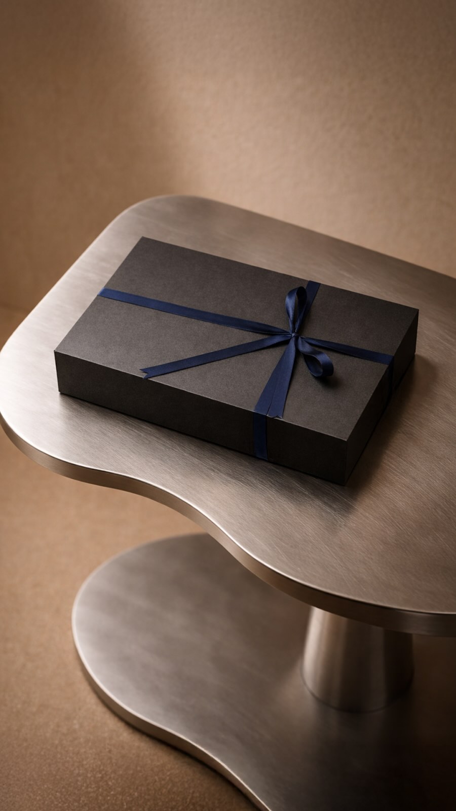 Start the year ready to roam ✈️
Our Travel Gift Box Sets are here, complete with new planner sets for your next adventure.
Available now at The Card Co., visit us DIFC, Level B1, The Gate Building
#TheCardCo #TravelGiftBox #LuxuryStationery #StationeryInBloom #DubaiDesign