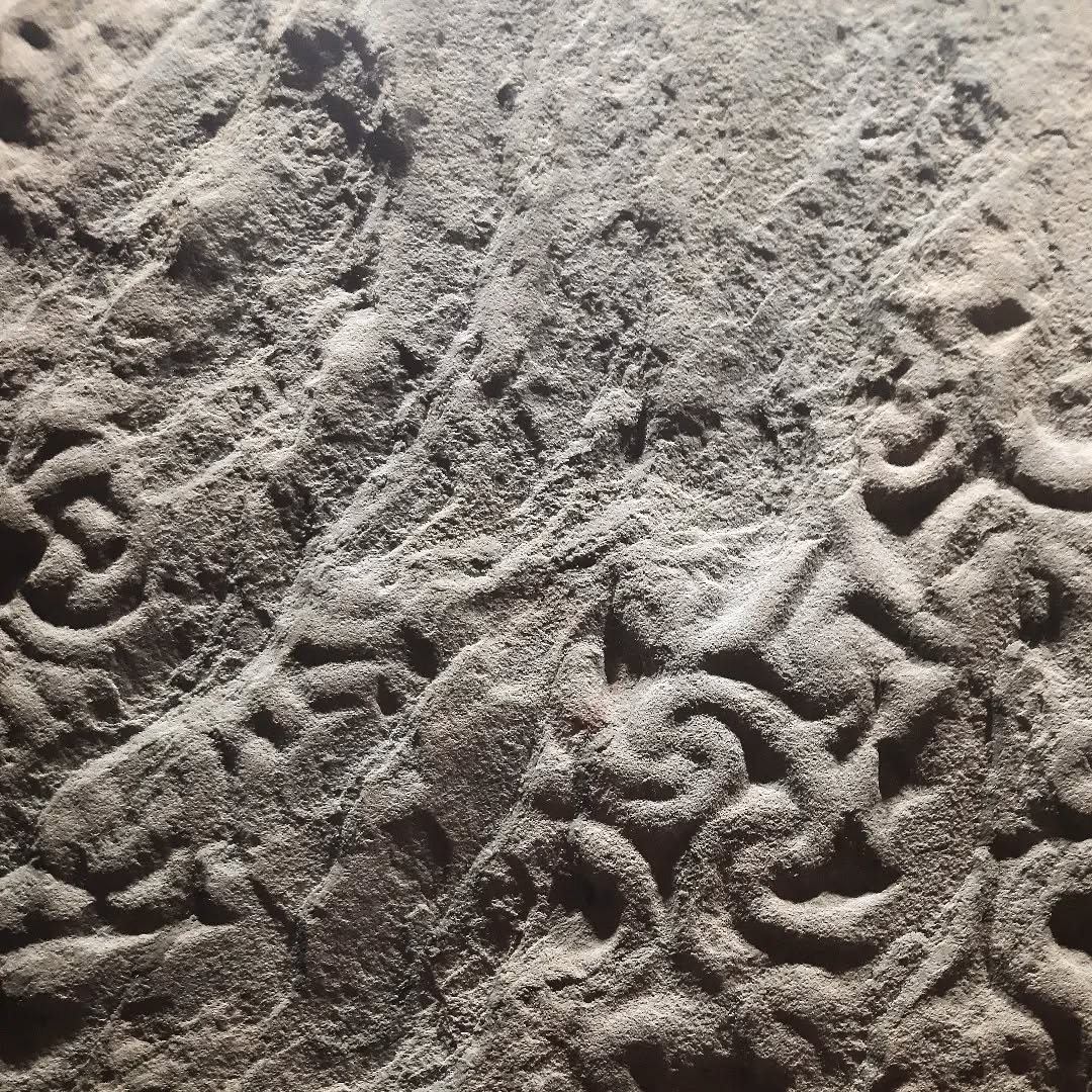 Inspiration today at @northcoastvisitorcentre
#skinnetstone #standingstone #Caithness #archaeology #traces #tracesofanarrative #stonecarving