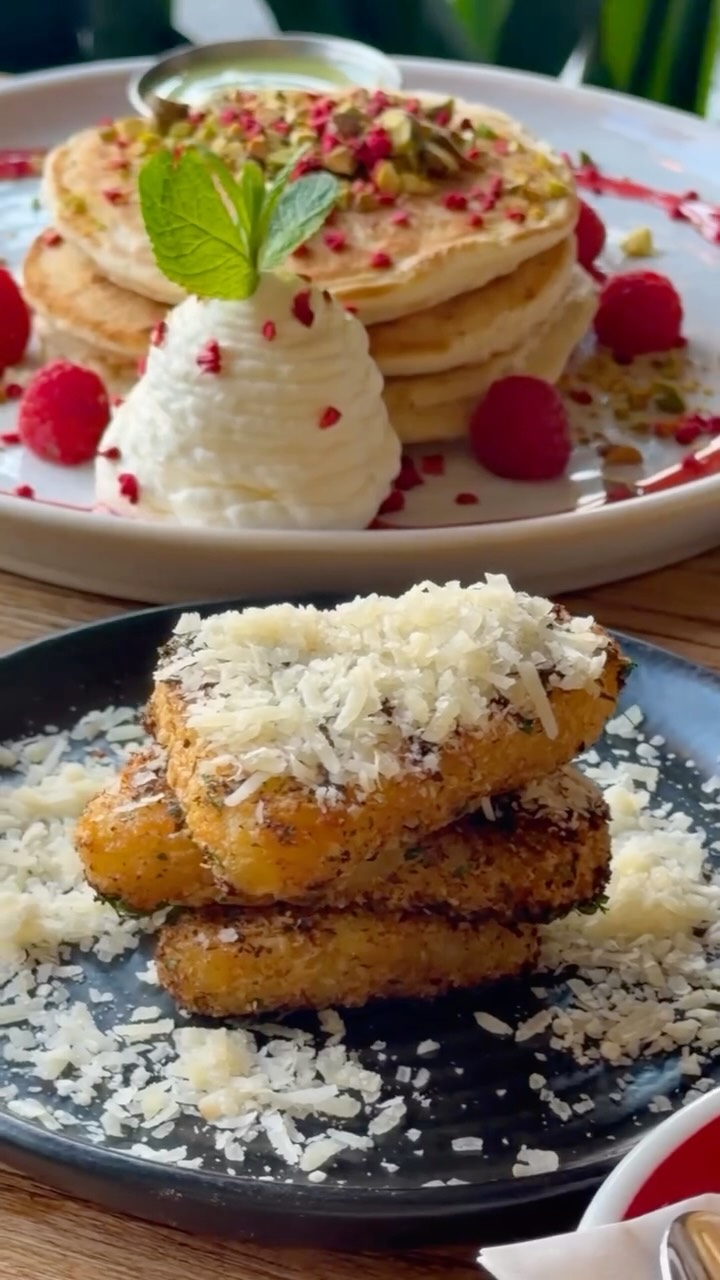 Breakfast = most important meal of the day!
Hence, we make it as delicious and filling (and beautiful) as possible 😌
Every morning till 11.45am!
Don’t skip breakfast, we have your back! See yaaa!
#breakfast #pancakes #eggsofinstagram #nottsfood