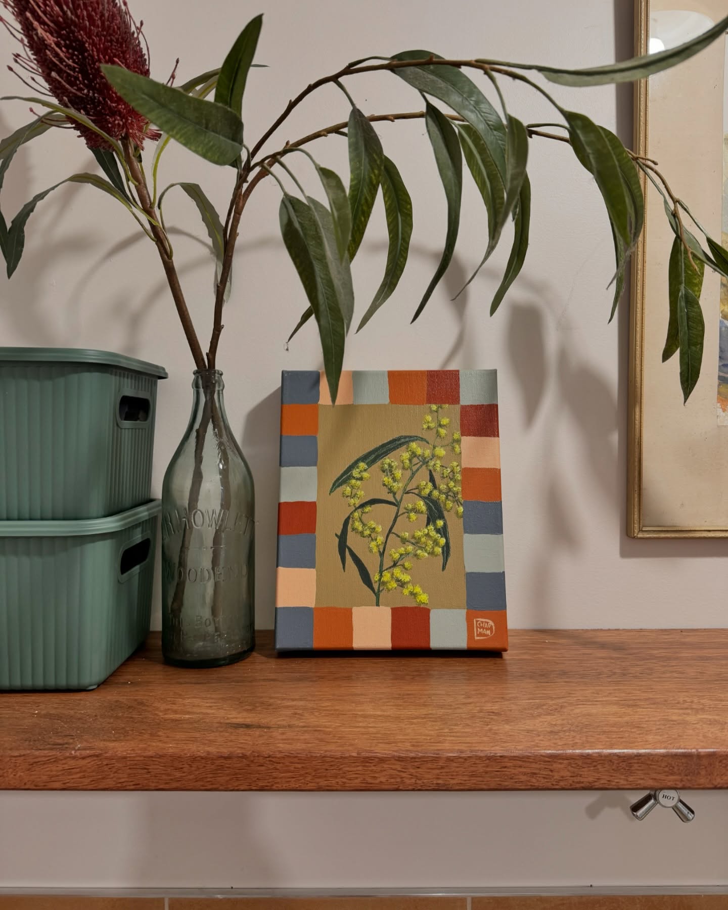 Cute little wattle painting currently hanging out in my laundry but available to purchase on my website at a super price as it’s part of my studio sale. Link in bio if you’re keen. 💛✨