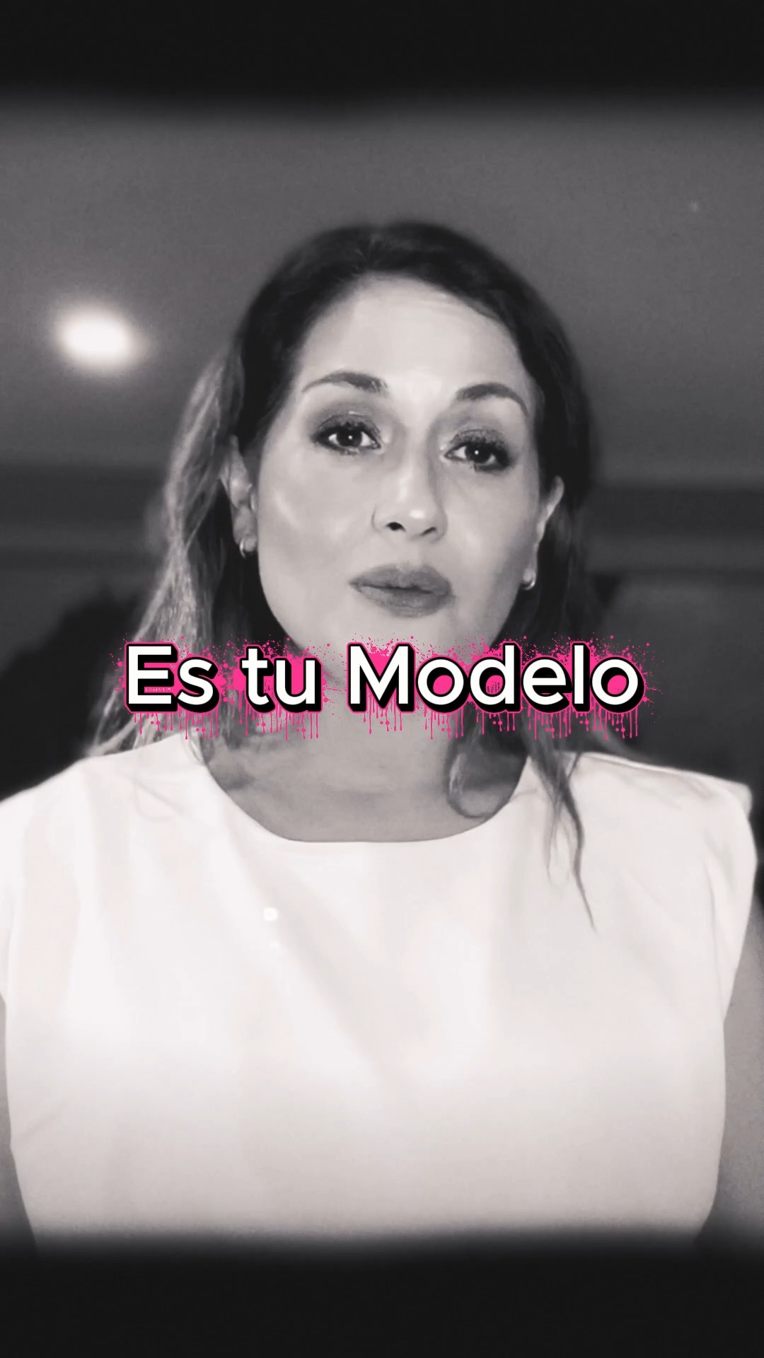 Hola 👋 Soy Bianca, de Living Impact Studio.
Te escribo porque sé que un ecolodge / glamping no se sostiene solo con “ser bonito”: se sostiene con estrategia, evidencia… y una historia que conecte de verdad.
Acabamos de lanzar el podcast 🎧 El Viaje Regenerativo, pensado para anfitriones como tú, con 3 pilares simples y potentes:
🌿 Regeneración que paga (modelo de negocio, pricing inteligente, temporada baja)
📊 Evidencia que convence (métricas, indicadores, ciencia ciudadana aplicada)
🔥 Historias que abren puertas (casos reales, territorios y transformación)
Me encantaría que escuches el episodio (son pocos minutos) y, sobre todo, que me des tu opinión honesta:
¿Qué parte te sirvió más?
¿Qué episodio te gustaría que hiciéramos para ti?
Tu feedback vale oro porque estamos construyendo esto con quienes están en el territorio, no desde un escritorio.
Te lo comparto por aquí el enlace del episodio 🎧✨Spotify: https://open.spotify.com/episode/2t7fh2FvAiUAtfUEx4ShLb
YouTube: https://youtu.be/12dwKU5Jg50?si=u55hujvpSnxnvZrH
Únete a nuestro grupo de WhatsApp https://whatsapp.com/channel/0029VbBpDEYK0IBr2X5w9k12
Gracias por tu tiempo, y feliz Año Nuevo 2026 🥂🎆🍾
Living Impact Studio es una consultora en sostenibilidad estratégica y en economía regenerativa. Transformamos proyectos en modelos rentables y de alto impacto ambiental y social. Integramos metodologías ágiles, la transición energética, la ciencia ciudadana y el storytelling para diseñar experiencias regenerativas, atraer financiamiento y fortalecer capacidades locales. Acompañamos destinos que quieren crecer con propósito, cuidar sus ecosistemas y atraer viajeros conscientes. Creemos en territorios que sanan, inspiran y prosperan.
