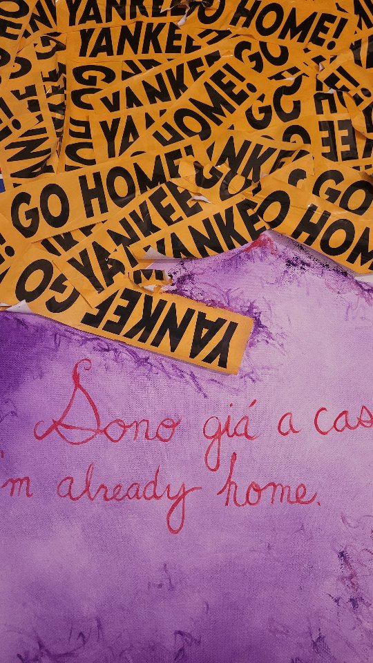 Art is never neutral.
Arte non è mai neutrale.
And it isn't only about beauty or decoration.
E non è solo bellezza o decorazione.
It should make you feel, pause, think, and question.
Dovrebbe fatti sentire, fare una pausa, pensare, e domandare.
That's what this painting is about.
Questo quadro parla di peopio quello.
#artreel #creativity #storytelling #artprocess #contemporaryart
