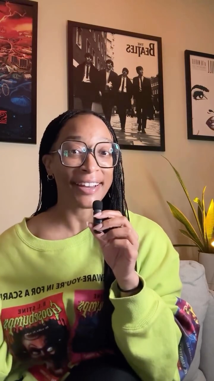 crate diggin’ chronicles is back — tell a friend! 🗣️
coming in hot with TWO samples in the big 2️⃣6️⃣ !!!
did you guess correctly? 💿
follow @eliteurbanite to keep up with all things eclectic & culturally aware!✨
•
•
•
tags: #entertainment #popculture #music #radiohost #cratedigging