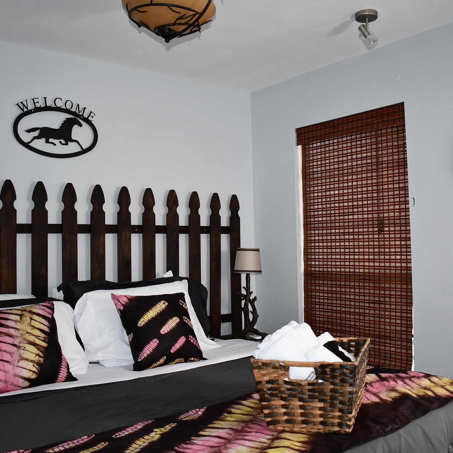 Staged the Ayomide Studio @solarwilsonvillage (A taste of Africa in the heart of TX) … Adire pillowcases… bedspread and basket by #shukuaccessories designed by Moji … visit our website www.shukuaccessories.com.
#afrocentric #afrocentricaccessories #adire