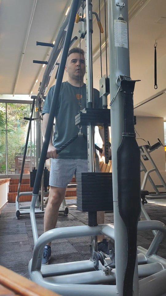 Nerede kalmıştık kardeeeeeş...
#spor #bodybuilding #fitness