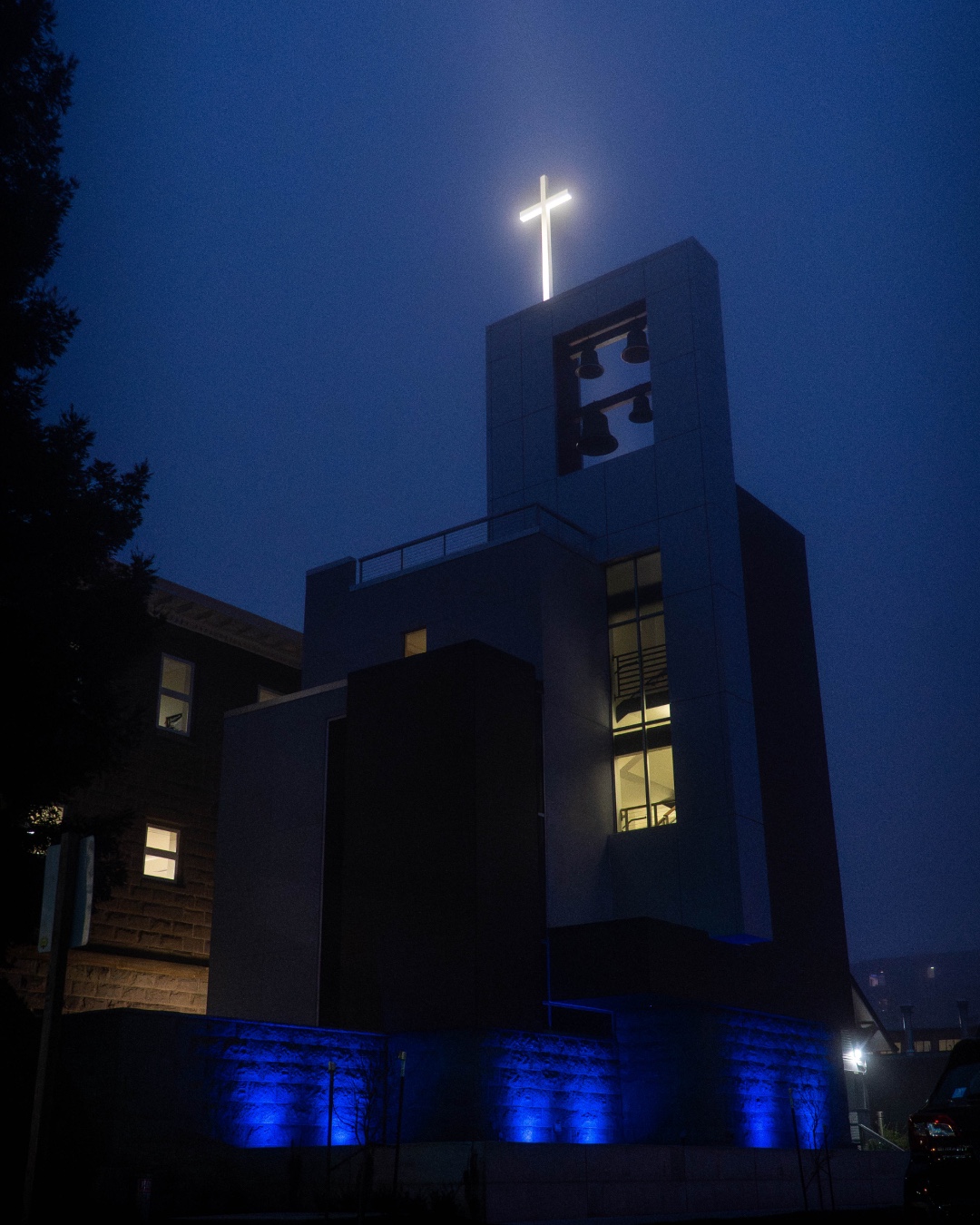 It may be a wintry, foggy, and cold time of year again, but we’re still shining bright! 💡