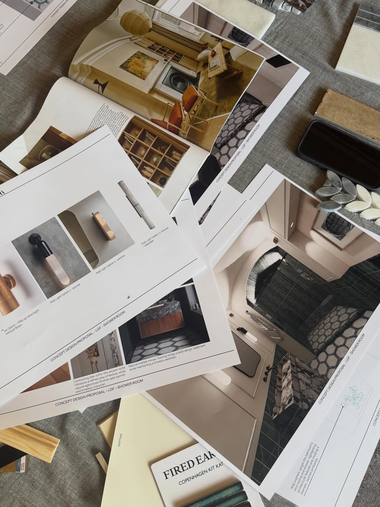 A little chaos, a lot of collaboration. Just how we like our design meetings. Coffee not pictured, but definitely present âď¸