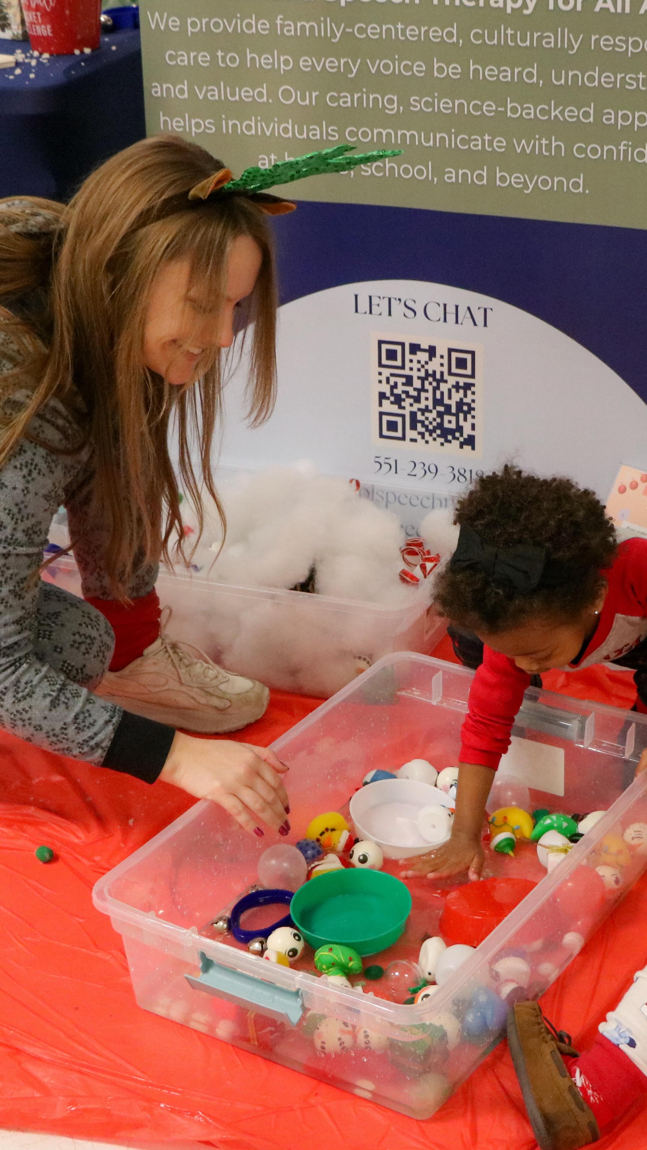 Nothing makes us happier than meeting you all and watching your little ones play and communicate🎅✨Thank you to everyone who joined us for a festive breakfast filled with smiles, joy, and holiday cheer! Which bin was your fave?
#SolSpeechTherapy #Christmas #Santa #Toddlers
#SLPsofInstagram #SpeechTherapy
#SLPClinic #SpeechOffice #PrivatePracticeSLP
#RidgefieldParkNJ #NJSLPs #ASHA #NJSHA
#BergenCounty