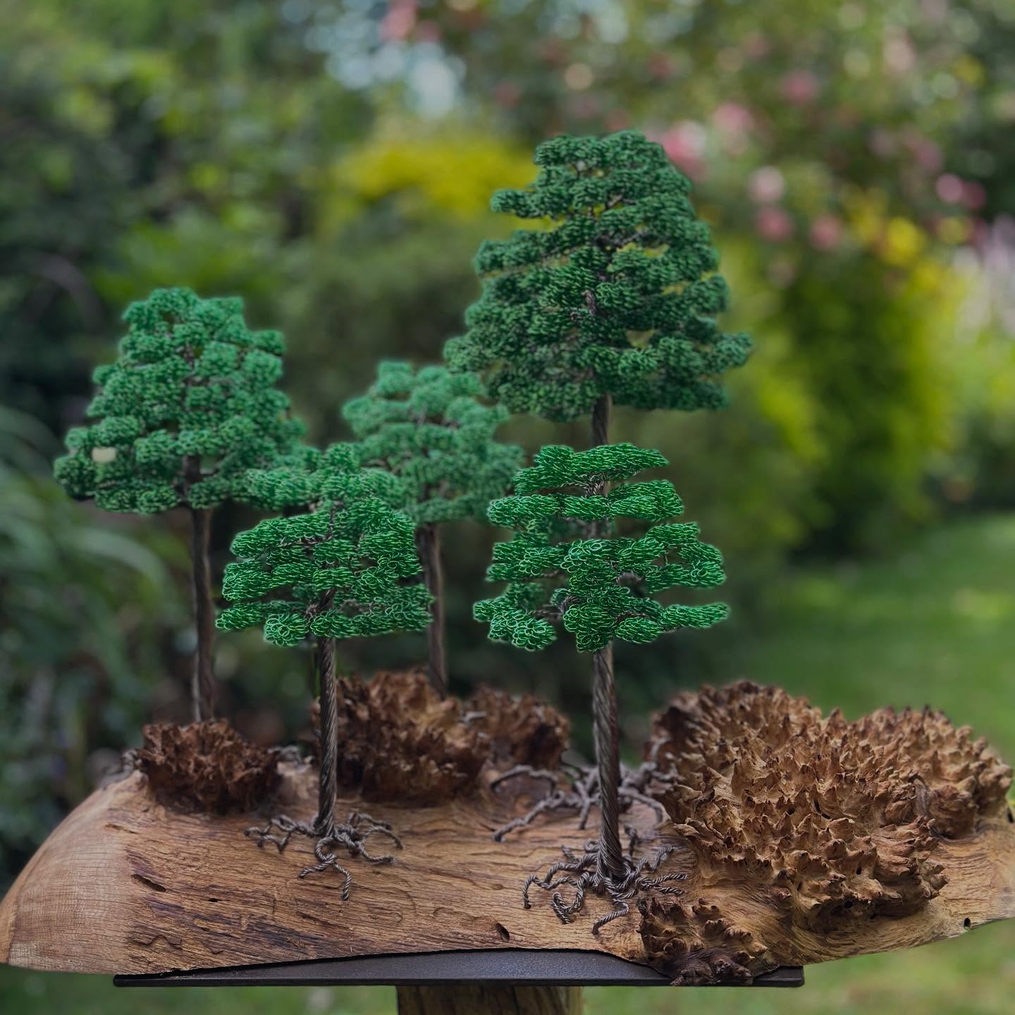 Looking for something that brings the feeling of nature into your home, our beautiful hand made wire tree sculptures mixing wire art with beautiful wood designed and made by Nicki Cutler. This particular piece depicts a forest of tree mounted atop a piece of burr oak, it is currently still available.
These bespoke tree sculptures provide timeless beauty and nature to any home. Please contact us to see our current available tree sculptures or to discuss your own bespoke pieces ๐ณ๐ณ
#wireart #treeart #sculpture #dorset #nature