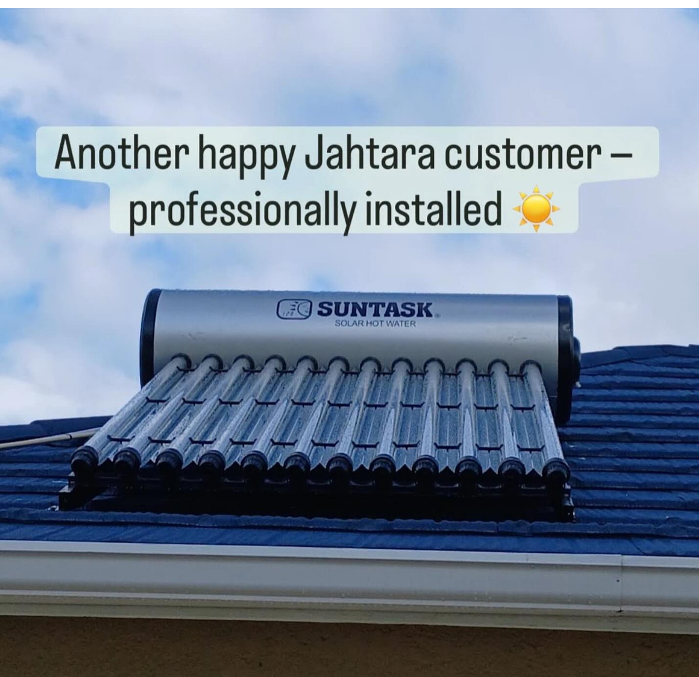 SUNTASK Solar Water Heaters ☀️ — Available at JAHTARA
✔️ Sizes available: 25, 40, 50 & 80 gallons
📞 Contact us for a quotation: 876-518-5470
🌐 Visit us online: www.jahtarasales.com