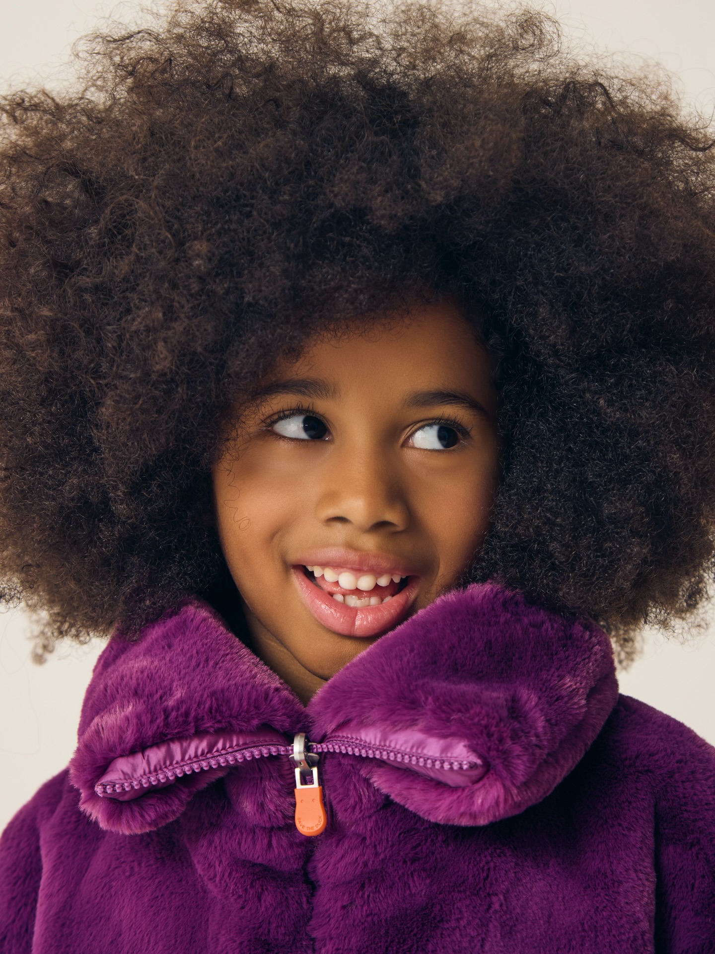 SMILE WITH US! ❄️
@save_the_duck
@anais__isabelle__ creative director
@santangelostudios photo&video production
@castingkids_studios models
@naomisally.studios photographer
@marica_dimatteo production
@desireecaputi8 digital
@fiore.rosa77 styling
@hmmakeupitaly make up
#savetheduck #castingkids #castingnapoli #santangelostudios
Il tuo shooting inizia con un messaggio. Scrivici 📩