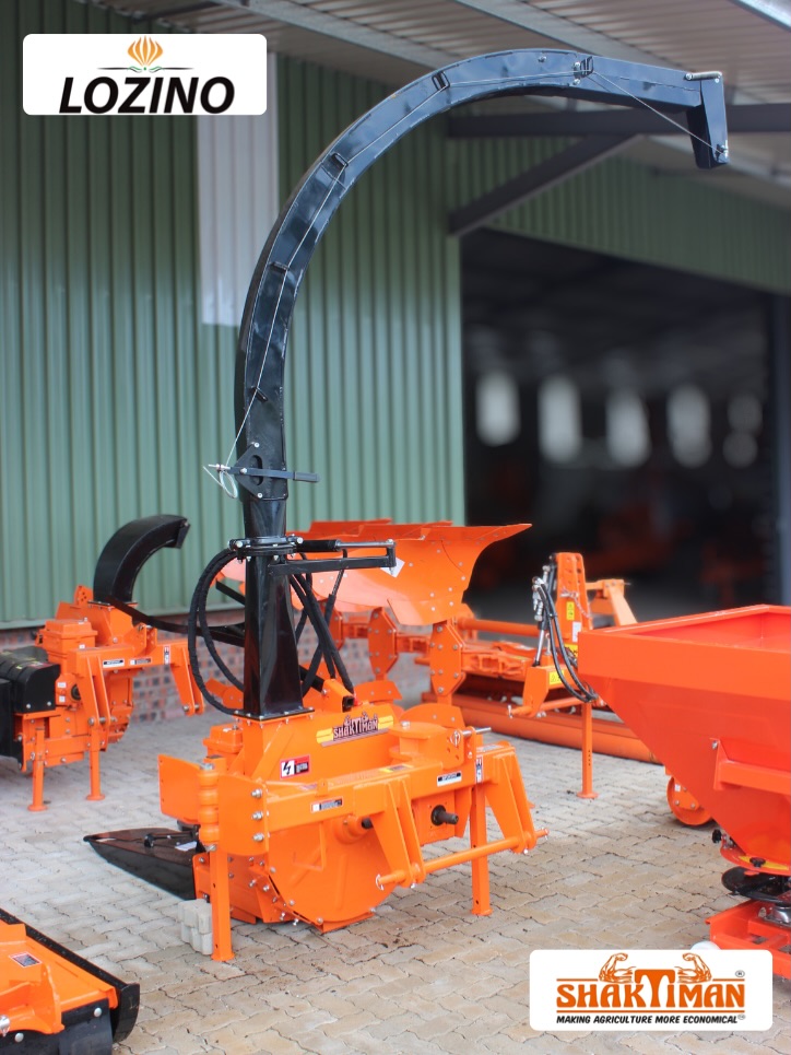 🚜Harvest smarter, faster, and more efficiently than ever before.
The Shaktiman Mobile Shredder (Silage Cutter) is built to cut costs, save time, and boost productivity on your farm.
Designed for crops like maize, cotton, and chili 🌽🌿, this high-performance machine clears fields fast — shredding up to 8 tons of green fodder per hour!
💪 Key Benefits:
* Compatible with any 40+ HP tractor (dual clutch).
* Inbuilt blade sharpening device — no downtime.
* Foldable flap in chutes to control distance of throw
* Tungsten-coated boron steel blades for long-lasting durability.
* Shredded output can be reused as rich biomass or spread for soil enrichment.
** Cuts operational costs by up to 75% vs conventional methods.
Foldable, powerful, and ready for transport — the Shaktiman Mobile Shredder gets the job done faster, cleaner, and smarter.
📞 Call, email or visit us for more information today!
#Shaktiman #LozinoInvestments #AgricultureZimbabwe #FarmEfficiency #SilageCutter