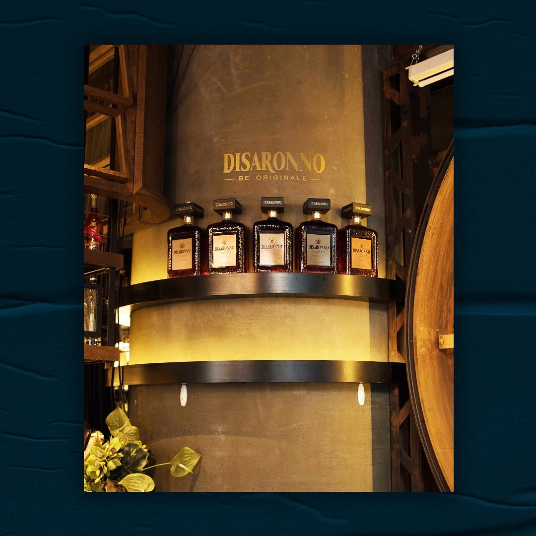 Storm teamed up with @belandbrio to create a @disaronno_official story throughout the entire venue. Go in for a cheeky Disaronno cocktail and have a look at our handiwork!