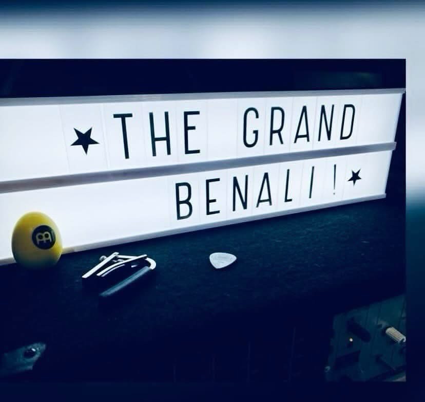 Our first music gig of 2026 is with ‘The Grand Benali’ This Friday 16th at 9pm 🎶 💃 🕺 ♥️