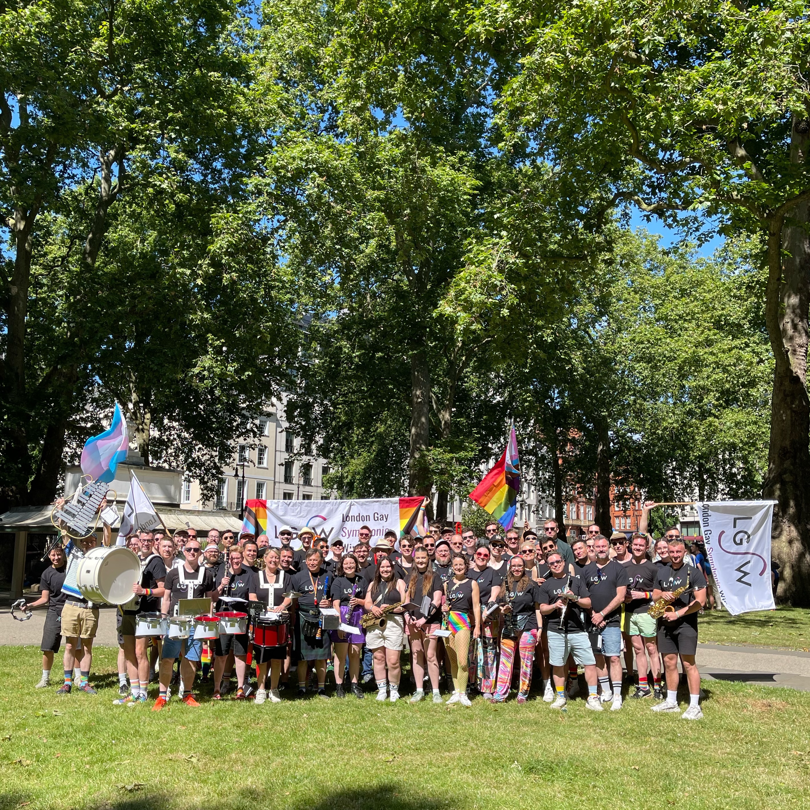 Another fabulous @prideinlondon for LGSW! 🏳️🌈🏳️⚧️
.
.
.
.
.
.
.
.
.
#pride #prideinlondon #lgsw #londongaysymphonicwinds #lgbt #music #marching
