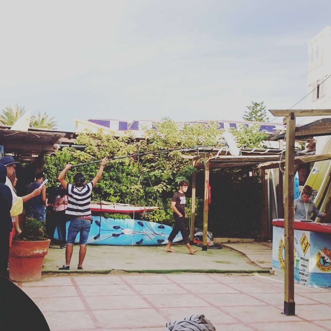 Ayer grababan la escena de un largometraje en la escuela!