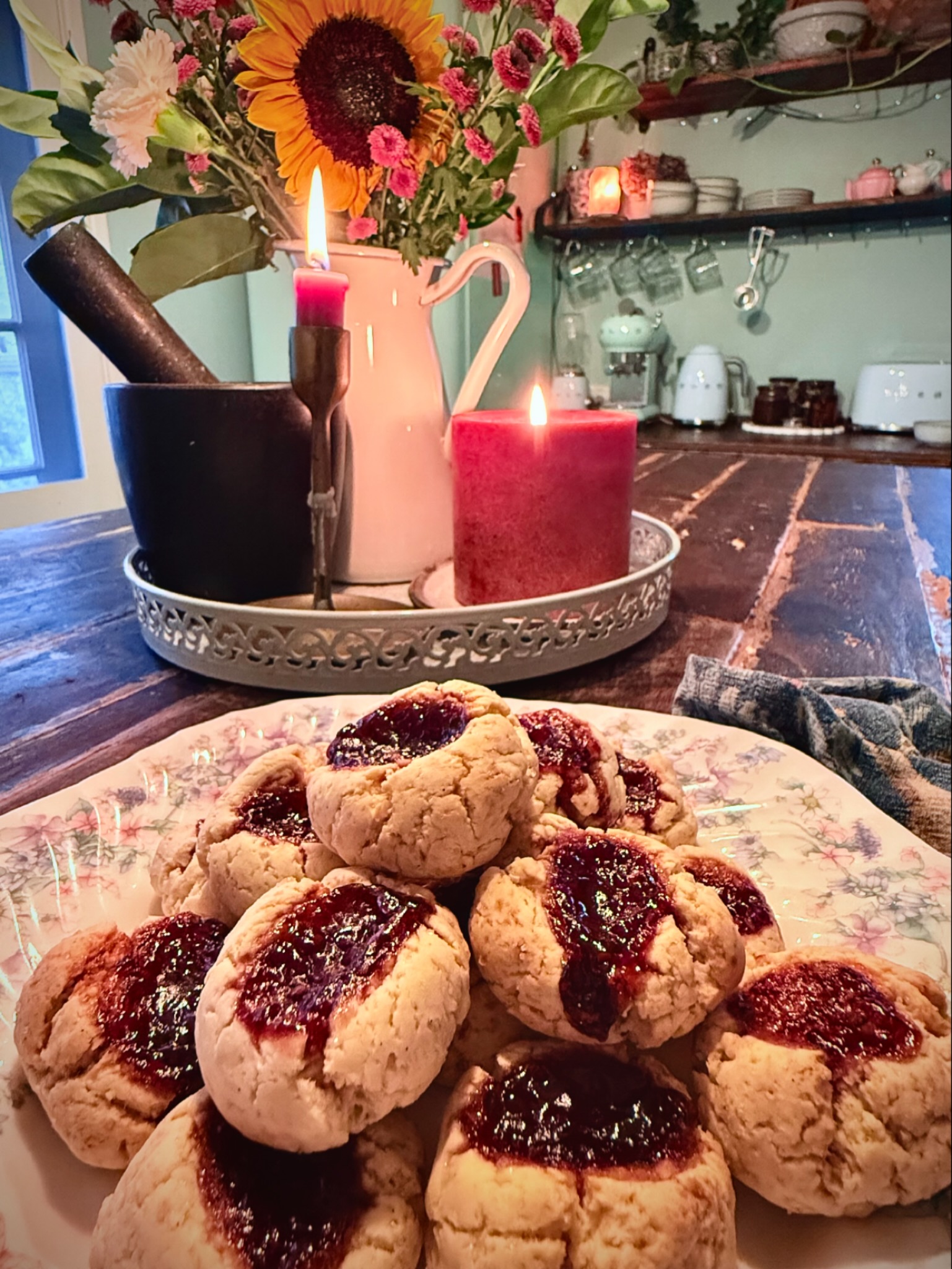 I baked these Sweet Caroline Jam Kiss Cookies today… gluten free, dairy free, and allergy friendly for some little ones coming over.
They’re dedicated to my beautiful mother-in-law Caroline… the one who always remembers birthdays, sends the thoughtful messages, and keeps that old-fashioned care and elegance alive in our family.
The thumbprint is the spell ✨
That’s where you press in your intention… and the jam is the kiss 🍓
Recipe is up on the blog (link in bio) 🤍
#jamkisscookies #glutenfreecookies #dairyfreebaking #allergyfriendly #kitchenwitchery