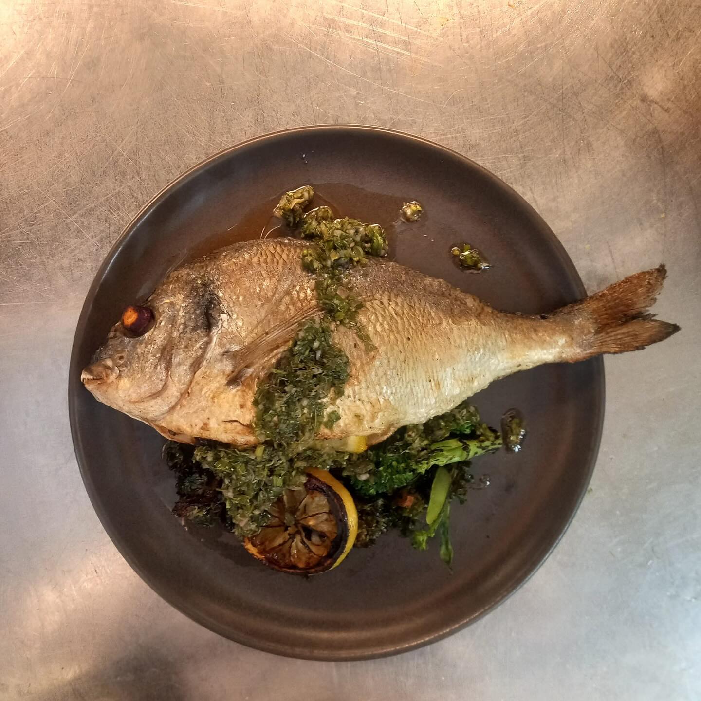 Whole Baked Sea Bream, stuffed with Lemon & Fennel, Roasted Heritage Carrots, Salsify, Kalettes & Salsa Verde #fishonadish #bristolpubscene #lookyourdinnerintheeye