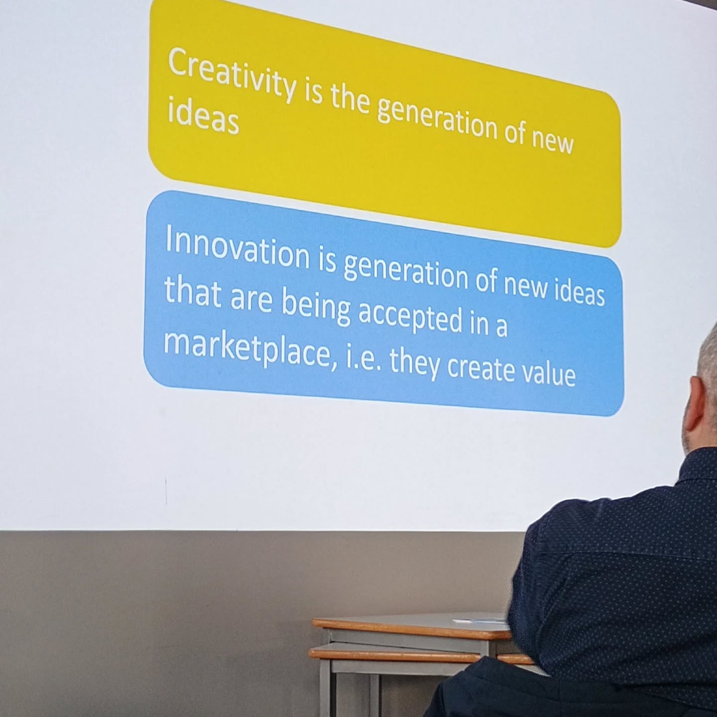 Do I get a student discount? 😂👩🏻🎓
Starting a Business & Management course at Kingston University today 🎓
After 12 years in business, it’s never too late to go back to basics—especially when growth is the goal 👩🏻🎓( more peas ♥️).
Grateful for this new chapter. Thank you, Kingston University, for this great opportunity ✨
@kingstonuniversity #supportinglocalbusiness #kingstonuni