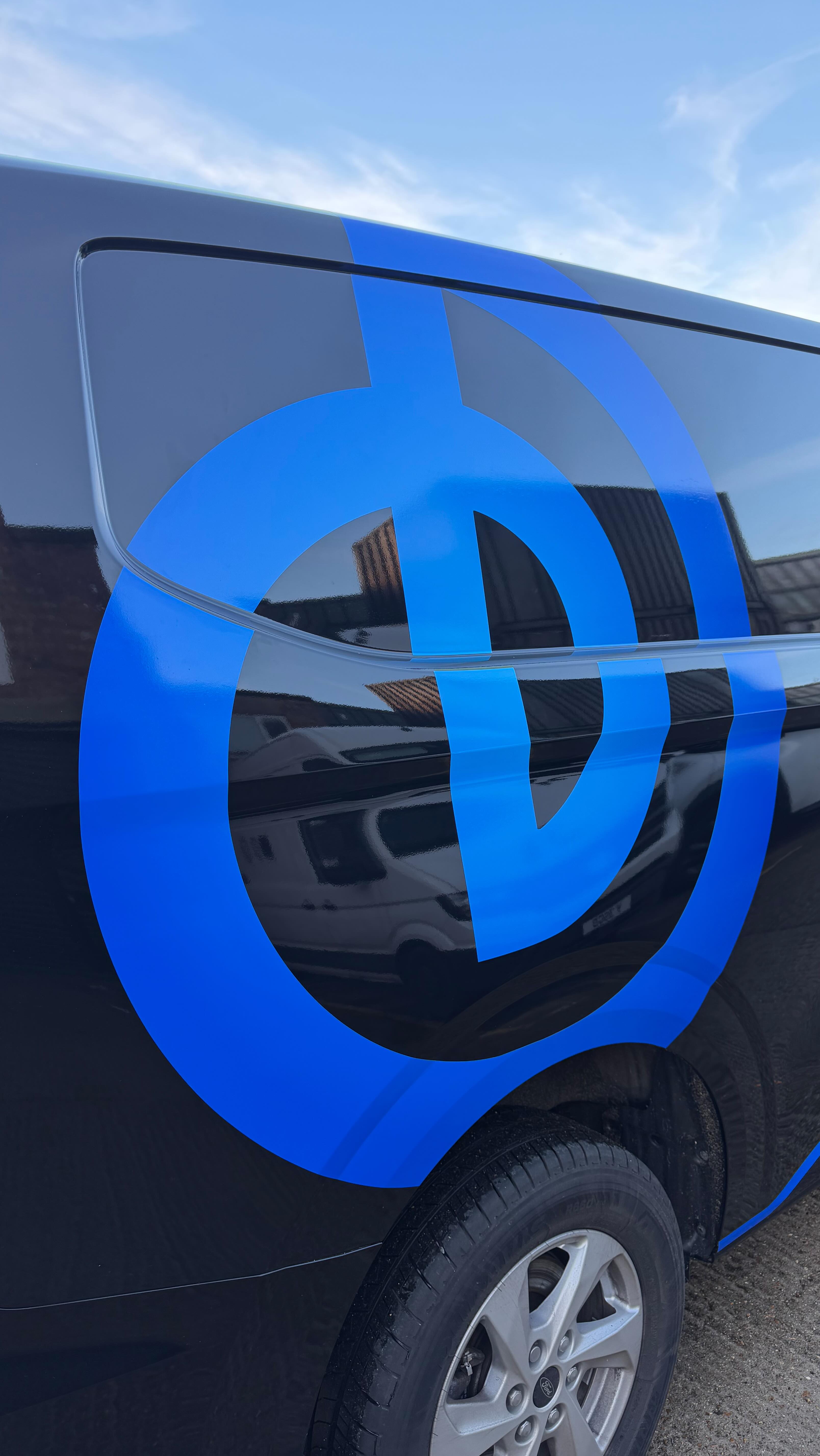 @3sg_uk @ondemandplumbingandheating another new van complete and ready to go #design #creative #signwriting #decals #vinylgraphics