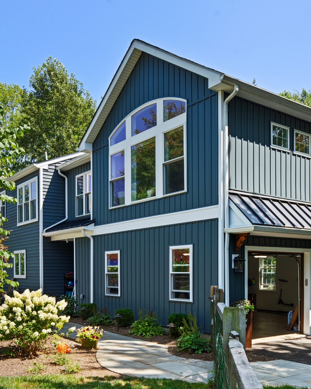 A seamless addition that blends naturally with the original home. Clean lines, thoughtful proportions, and lasting craftsmanship.
#freedomgeneralcontracting #homeaddition #customhome #exteriordesign #qualitycraftsmanship