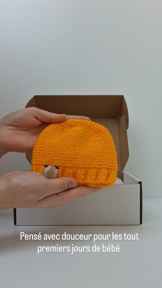 Chaque coffret est préparé à la main 🤍
Un cadeau pensé avec le cœur
#artisanatfrancais #ideecadeaunaissance #bébéprématuré #CoffretNaissance #baby2026