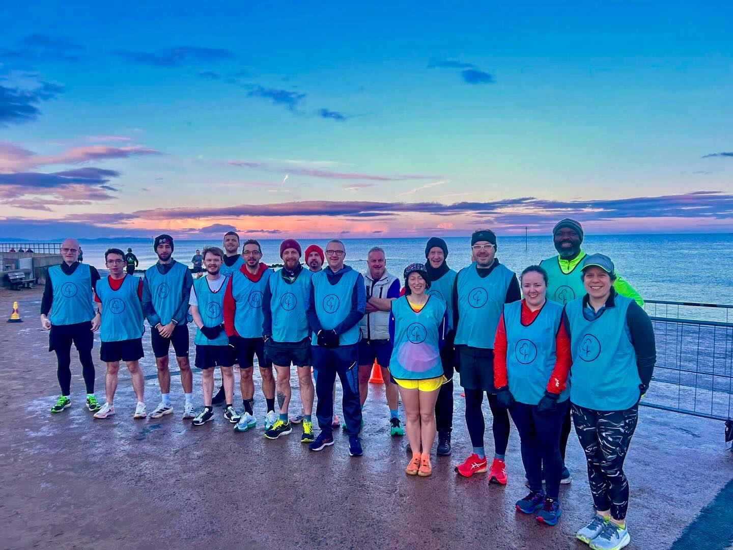 This year I promised myself I’d give back more, and today I started just that. 🧡
Nova parkrun Pacer Day gave me the chance to be a pacer, one of 18 of us volunteering to encourage, support and hopefully help others towards a 5k PB.
I chose my brightest orange & yellow short shorts… which were, ironically, mostly hidden by the oversized parkrun pacer tabard sitting on my short stump of a torso 😂
But the shorts didn’t matter.
What mattered was the cheering, the encouragement, the smiles, and the privilege of running alongside others and being part of their parkrun journey, even if just for a few kilometres.
Congratulations to the 68 parkrun PB-ers today 🎉
And to every other parkrunner and walker who showed up, stepped out, and gave what they had. That all counts.
Whether it was a PB, a steady run, a walk, or simply turning up when it would’ve been easier not to, you did the thing. And that’s what parkrun is all about. 🧡🏃♀️🚶♂️
#parkrun #5k #iloveparkrun #pacer