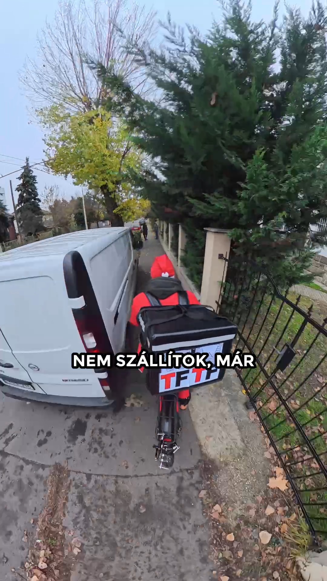 Te milyen fogadalmat tettél idén?👀
#wantopfutár #wtf #futár #futárszolgálat #munka #kiszállítás #munkalehetőség #gyorsfutár #szállítás #bicikli #delivery #biciklisfutár #deliveryguy #cyclinglife #DeliveryHeroes