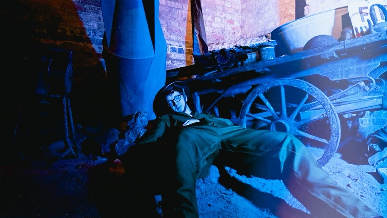 3 WEEKS UNTIL HADESTOWN🌹
📍 @thebonington
🗓️ 5th-7th February 2026
🎟️ Tickets £15
🎟️ Book tickets here:
https://www.boningtontheatre.co.uk/.../copper-studios.../
(Or Link in bio)
✨🌹🎶
#Hadestown #CopperElite #TeenEdition #MusicalTheatre