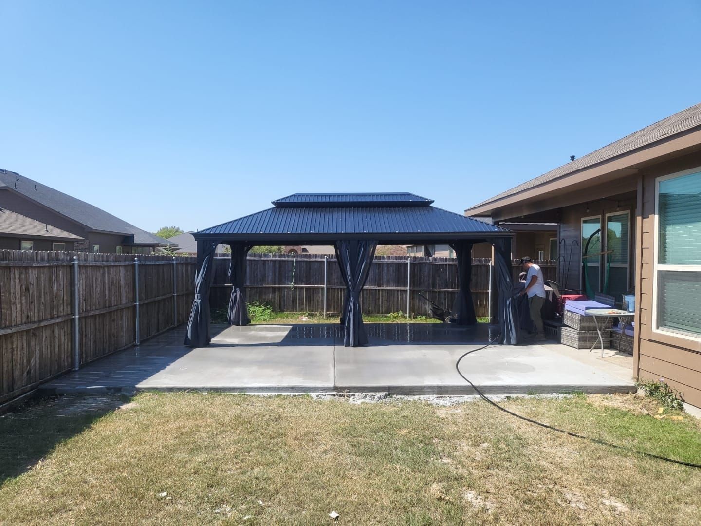 Pergola dreams? Start before Texas heat hits!
We build sturdy concrete bases and assemble every detail for your backyard shade. Fast, professional, and ready for the next sunny season.
Don’t wait for the first heatwave. Book your pergola installation with Handy Furniture Fix today! ☀️🔨