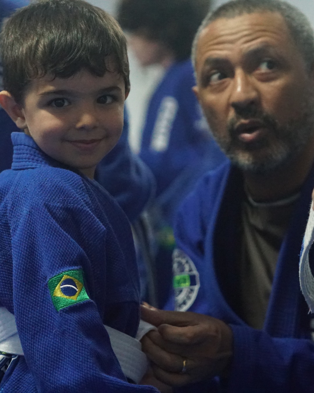 Quando você ama o que faz.
Agende uma aula experimental.
@unitedjiujitsu_oficial
#somostodosunited
#adcc
#jiujitsuparatodos
#BJJ
#OSS
#artemarcial
#bjjlifestyle
#bjjforlife
#blackbelt
#jiujitsu
#kidsbjj
#brazilianjiujitsu
#artesuave
#tatuape