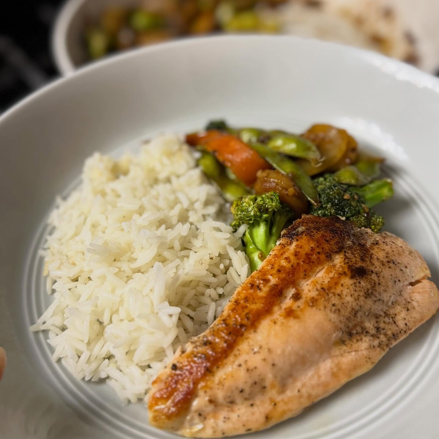 Quick dinner while writing recipes…
#salmon #veggies #rice #baked #chef