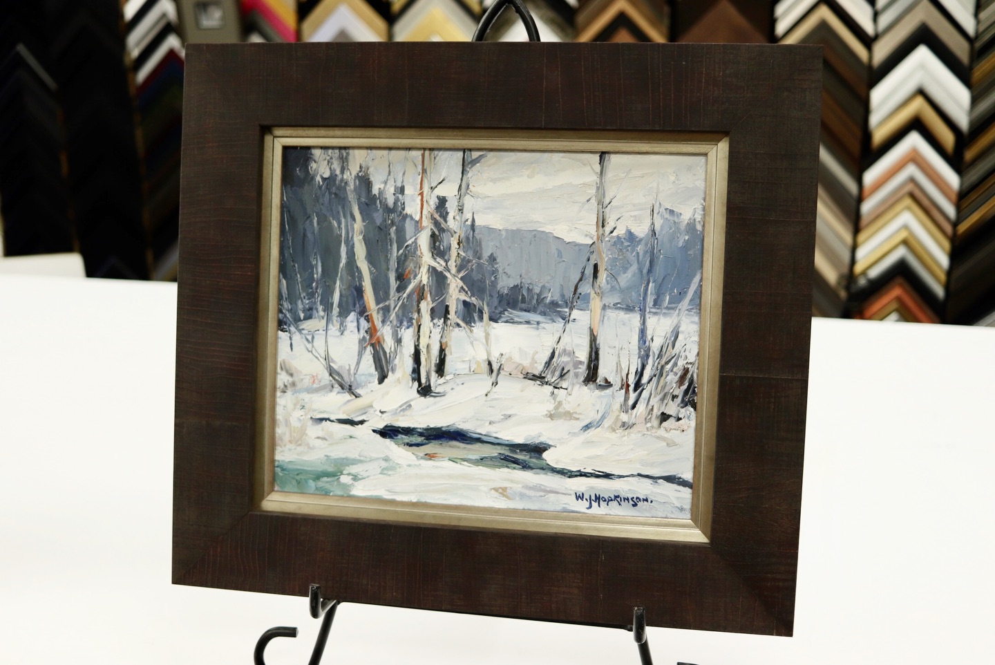 …Anyone else sick of all the snow yet? ❄️
Best part of this painted snowscape is that it doesn’t need to be shovelled.
Oh, and that it looks amazing framed. That, too. ✨
#customframing #artframing #framedpainting #art #ihateshovelling