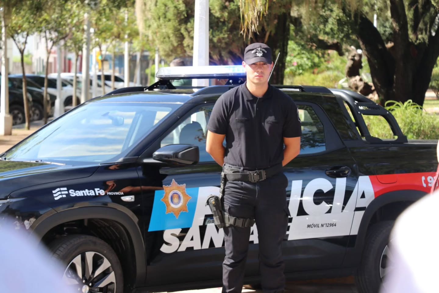 En Coronda entregamos 9 camionetas 0km para el Departamento San Jerónimo: más móviles, más prevención y más policías en la calle. 🚓
Invertimos como nunca para cuidar a los santafesinos, con equipamiento y decisión política.