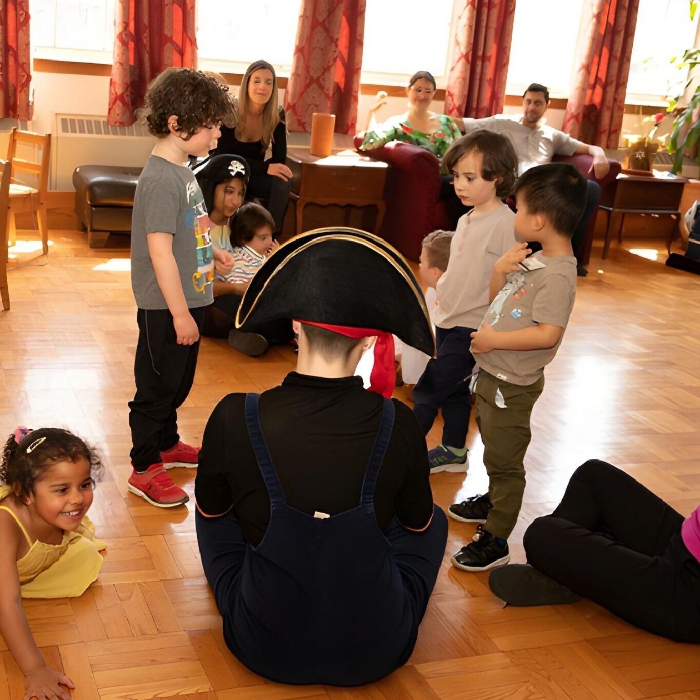 🌈 Programme de théâtre jeunesse
Un espace sécuritaire pour rêver, explorer les émotions et développer la confiance en soi à travers le jeu, la narration et le mouvement. Aucune expérience requise.
👥 Groupe de 7 à 15 enfants
📅 12 cours
🎭 Costumes et accessoires inclus
📍 Montréal Children’s Theatre
👉 Tous les détails et inscription / Full details and registration
https://www.qidigo.com/u/Montreal-Childrens-Theatre/activity/27620/session
🌈 Young Drama Program
A safe and joyful space where young children explore emotions, imagination, and self-expression through play, storytelling, and movement. No experience required.
👥 Group of 7–15 children
📅 12 classes
🎭 Costumes and props included
📍 Montreal Children’s Theatre
❄️🌸Obtenez 10 % de rabais avec le code promo SPRINGWINTER2026 / Get 10% off with promo code SPRINGWINTER2026 🌸❄️
#ProgrammeTheatreJeunesse #YoungDramaProgram
#TheatrePourEnfants #KidsTheatre
#TheatreCreatif #CreativeDrama
#JeuDramatique #DramaticPlay
#ArtsDeLaScene #PerformingArts
#ExpressionCreative #CreativeExpression
#ConfianceEnSoi #ConfidenceBuilding
#DeveloppementDeLenfant #ChildDevelopment
#TheatreDesEnfantsDeMontreal #MontrealChildrensTheatre
#MCTPrograms #YouthArts
#MontrealFamilies #MontrealKids #MontrealParents #MCT #TEM