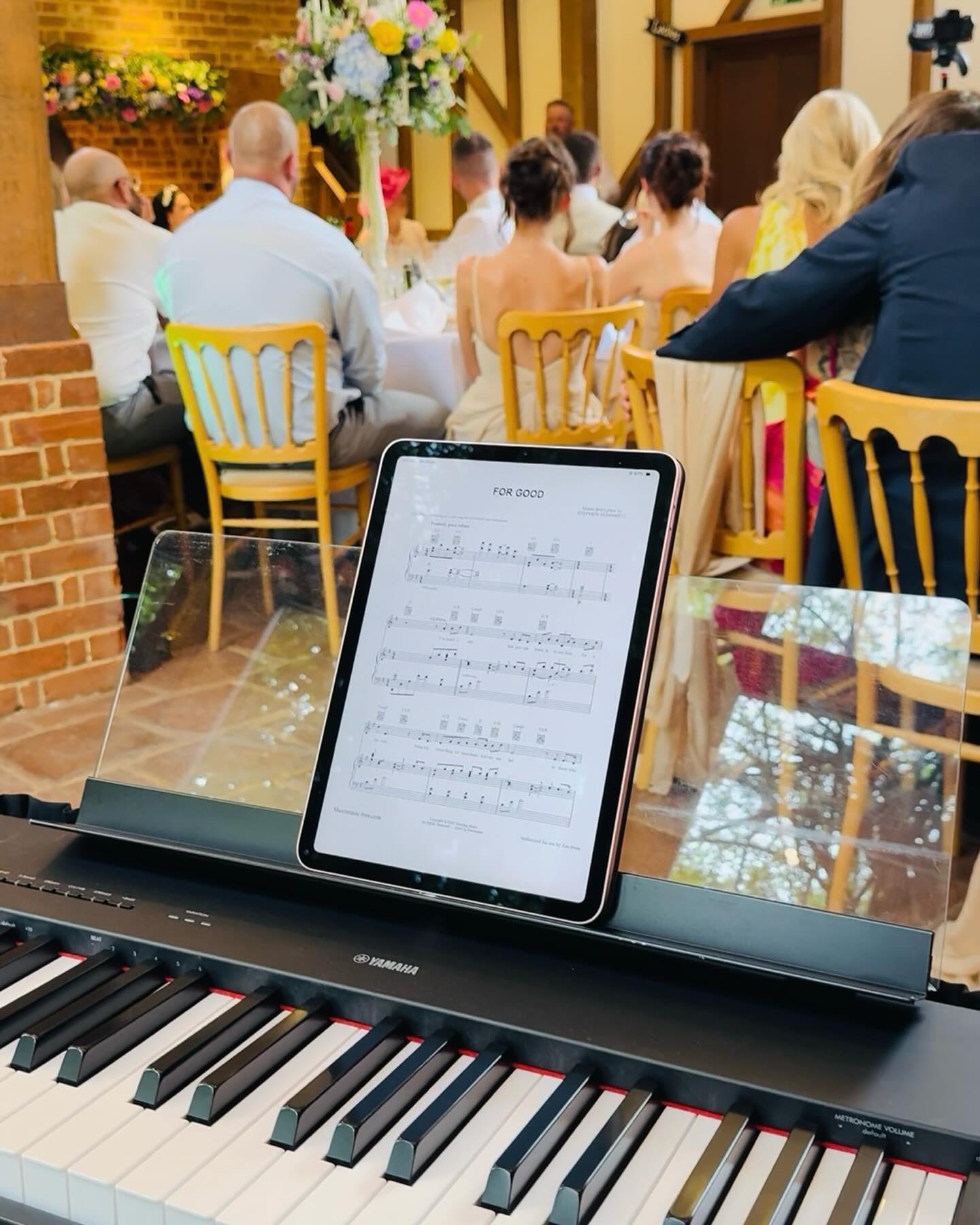 Personal Memory…
‘Every wedding is very special to play for but coming to a venue where I had the pleasure to be a guest at a friends’ wedding previously added to the magic of playing for this summer wedding at Barrandov Opera over at Needham Market.’
www.daniellaw.co.uk (Link in Bio)
#weddingmusic #suffolkwedding #norfolkwedding #essexwedding #barnweddingvenue