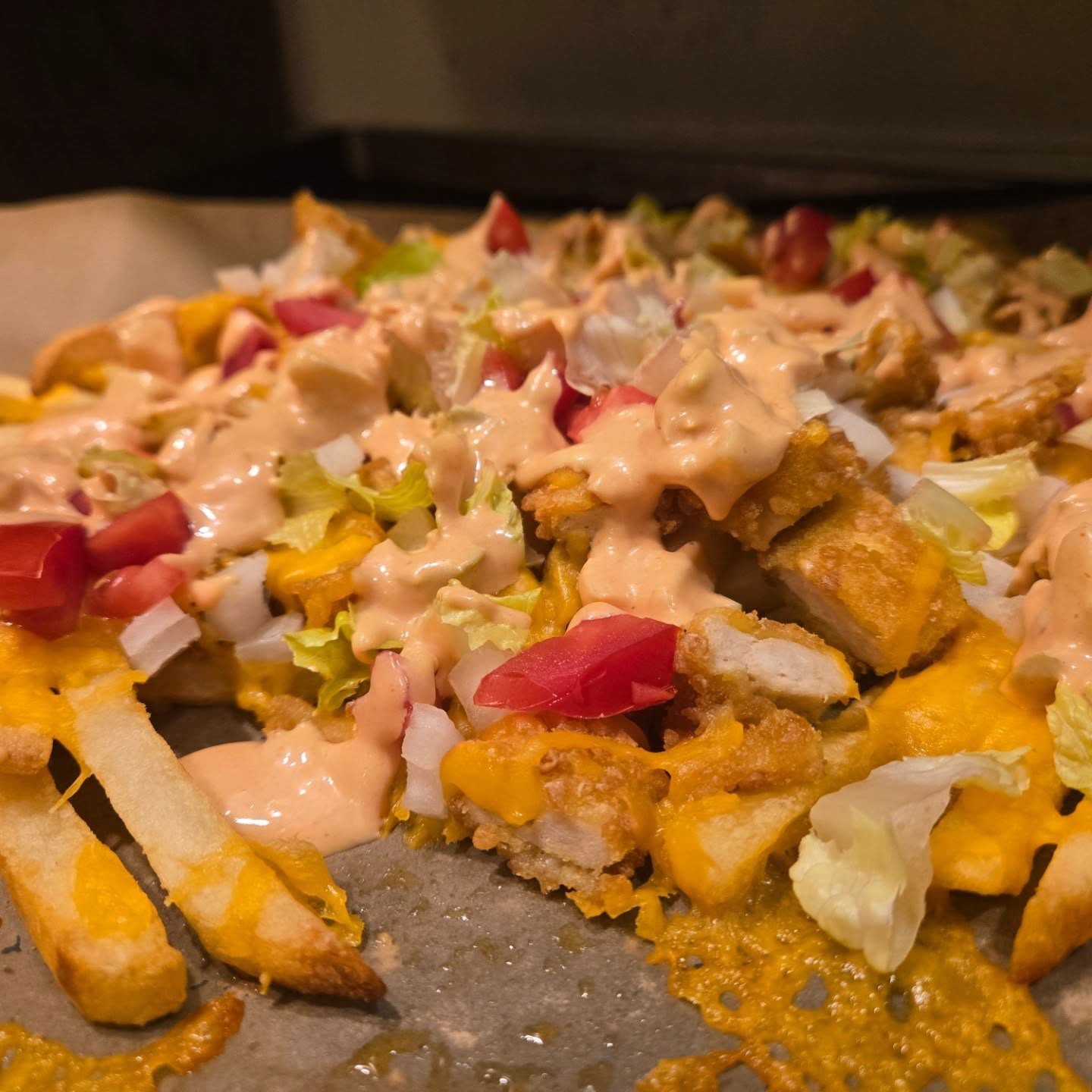 Tonight I really didn’t want to cook.
No chopping, no from-scratch plans, no energy for it.
So I looked at what we had, leaned into balance, and made French fry nachos.
Frozen fries, chicken tenders, veggies, a few pantry staples, and dinner was on the table.
And you know what?
They were so good. Crispy, salty, melty — and my kids absolutely devoured them.
Living simply doesn’t mean everything has to be homemade all the time.
Sometimes it means knowing when to rest, when to use what’s already there, and when “good enough” is actually perfect.
Balance is the goal.
And tonight, balance tasted delicious. ✨
Share your favorite easy go to dinner recipes in the comments!
#food
#simplegroundedlife
#frenchfries