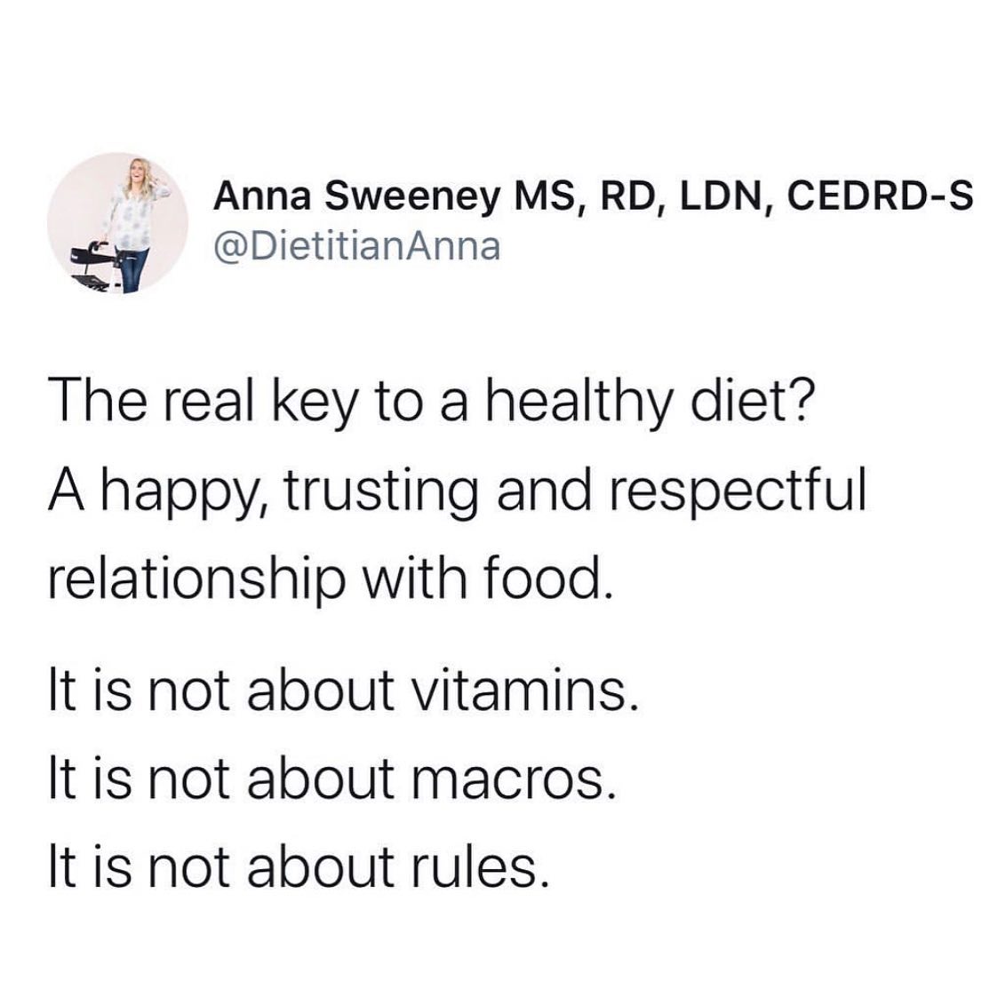 With the new year resolutions out in full force today, I thought this was a perfect reminder.
Don’t overthink what healthy eating looks like, and be kind to yourself ❤️
“A healthy diet includes a trusting and respectful RELATIONSHIP with food” @dietitiananna.
.
.
.
.
#dietitiansofinstagram #fignutrition #hobart #tasmania #nutrition #health #dietitian #dietitianapproved
